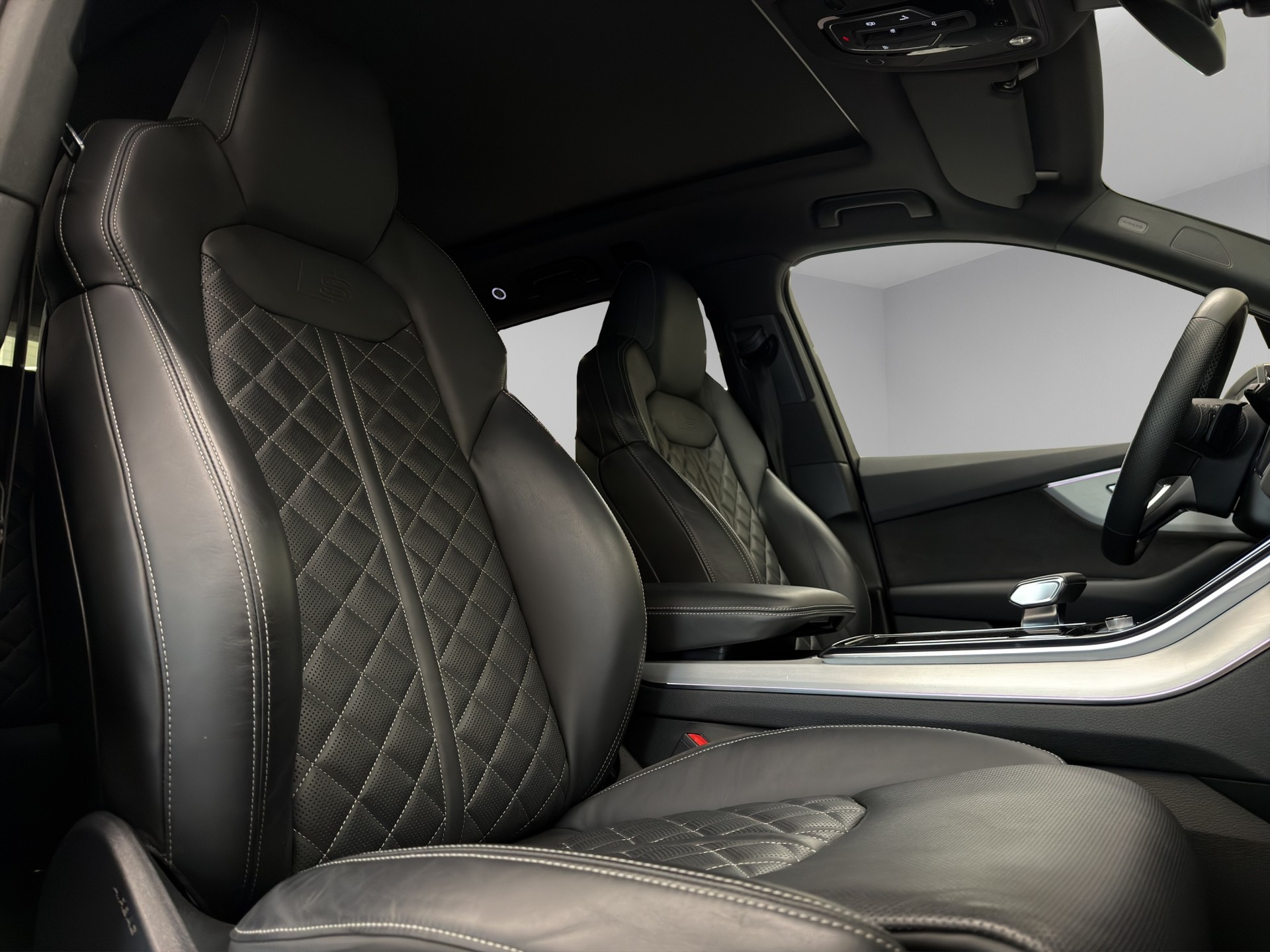 AUDI Q7 55 TFSI S Line quattro tiptronic-image-14