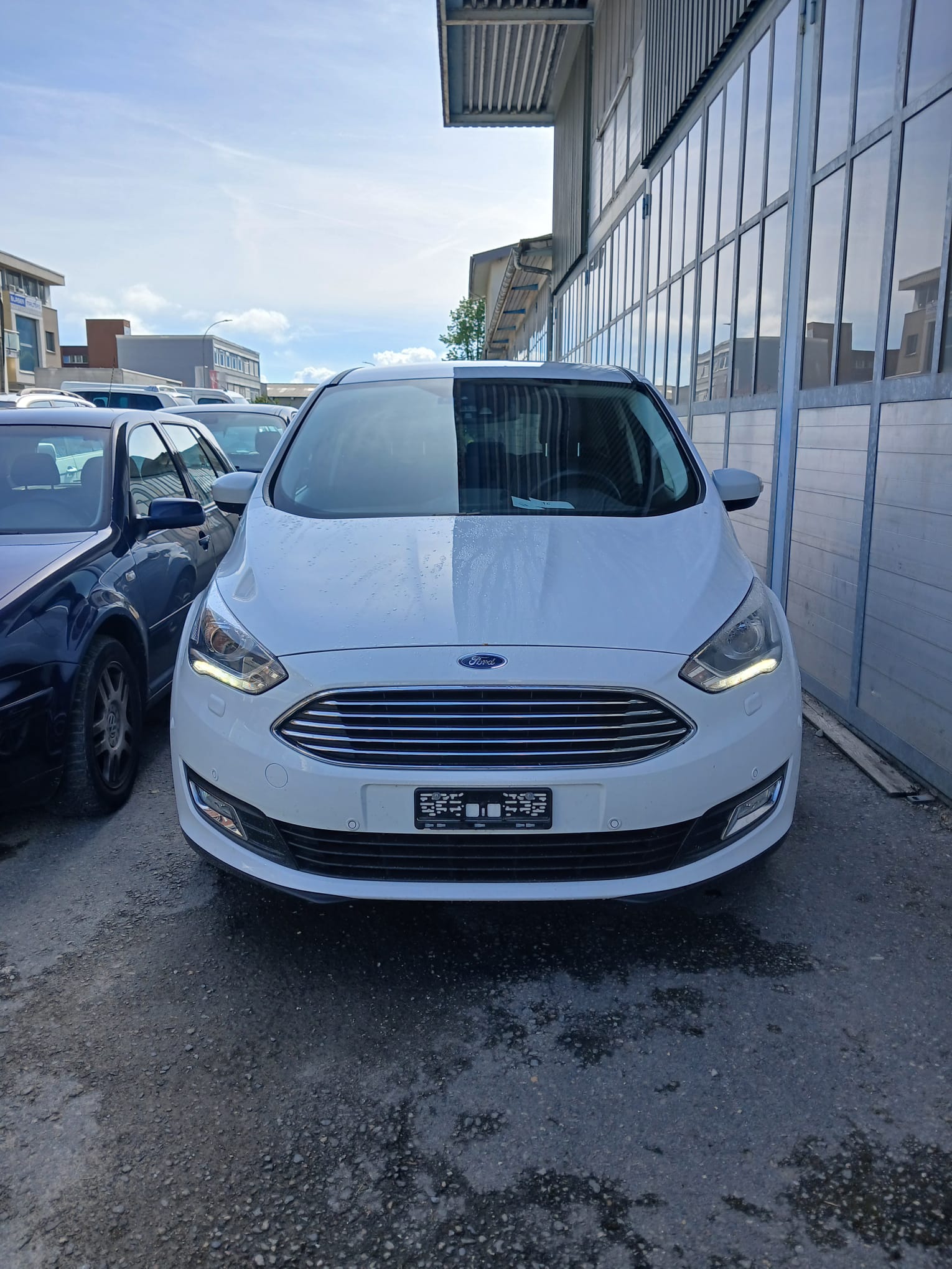 FORD C-Max 1.0 SCTi Trend