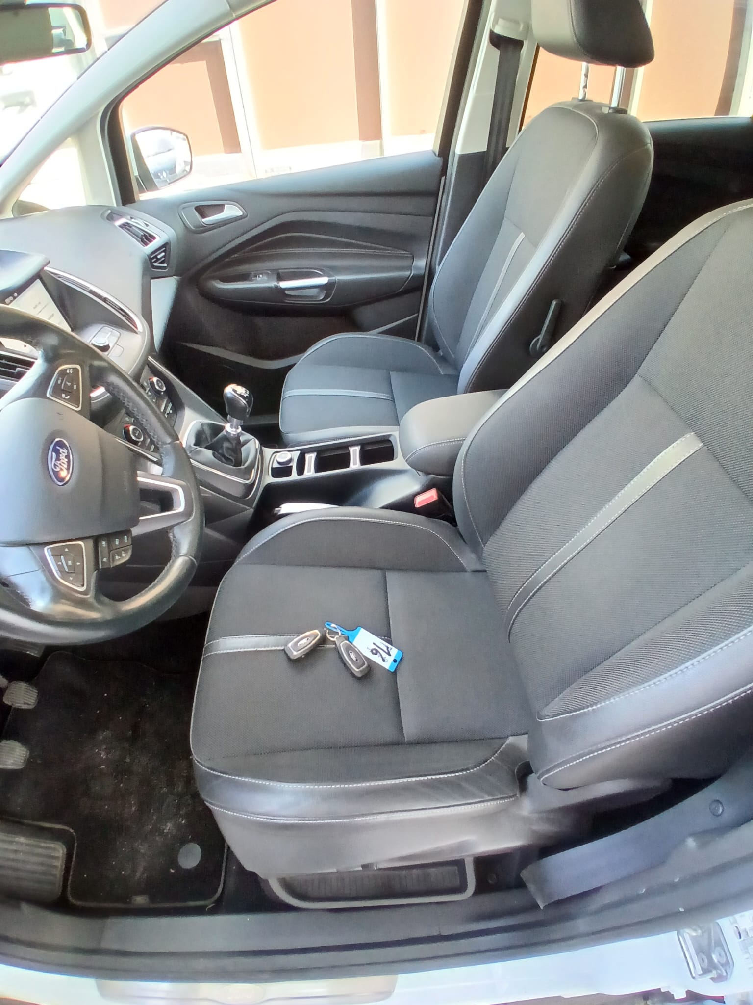 FORD C-Max 1.0 SCTi Trend-image-9