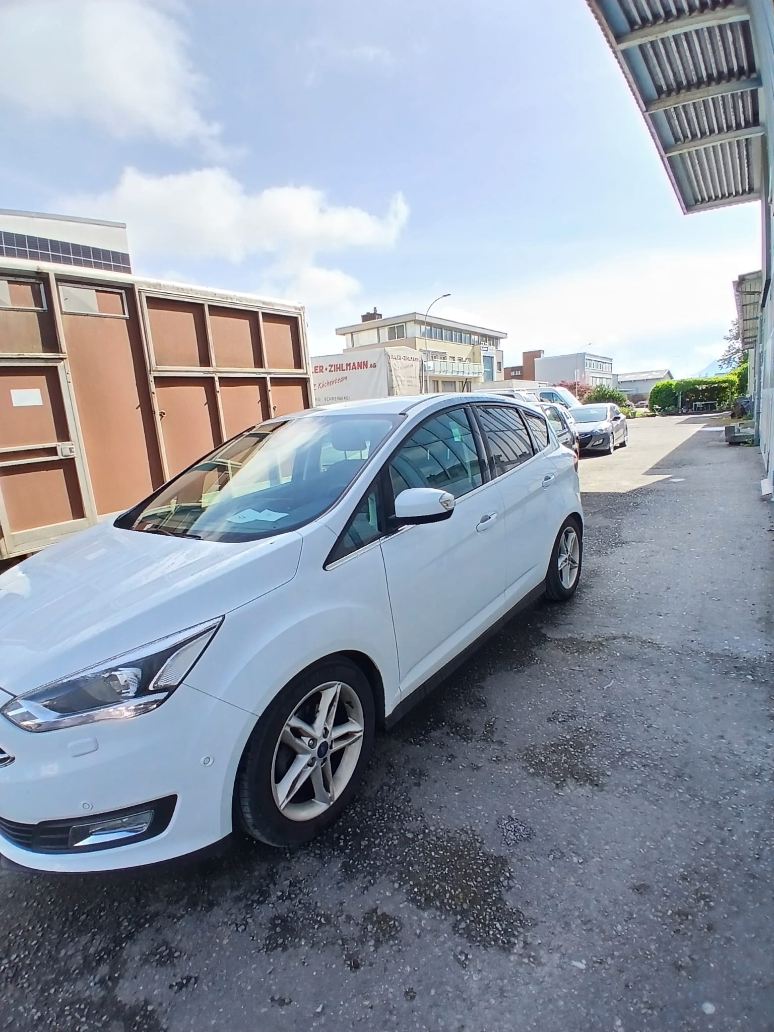 FORD C-Max 1.0 SCTi Trend-image-2