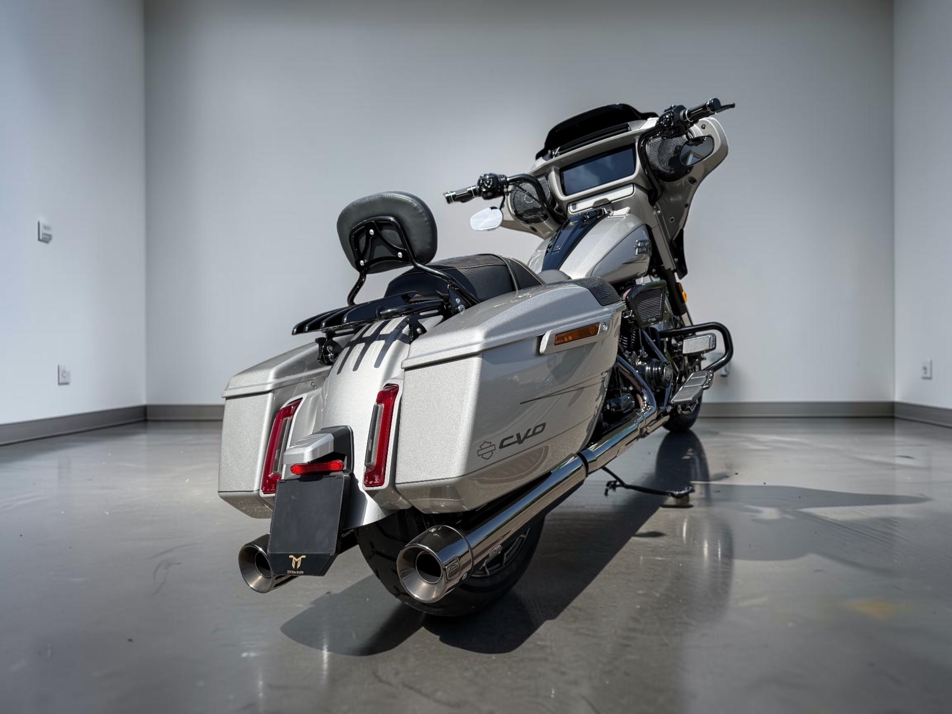 HARLEY-DAVIDSON FLHXSE Street Glide CVO 121-image-8