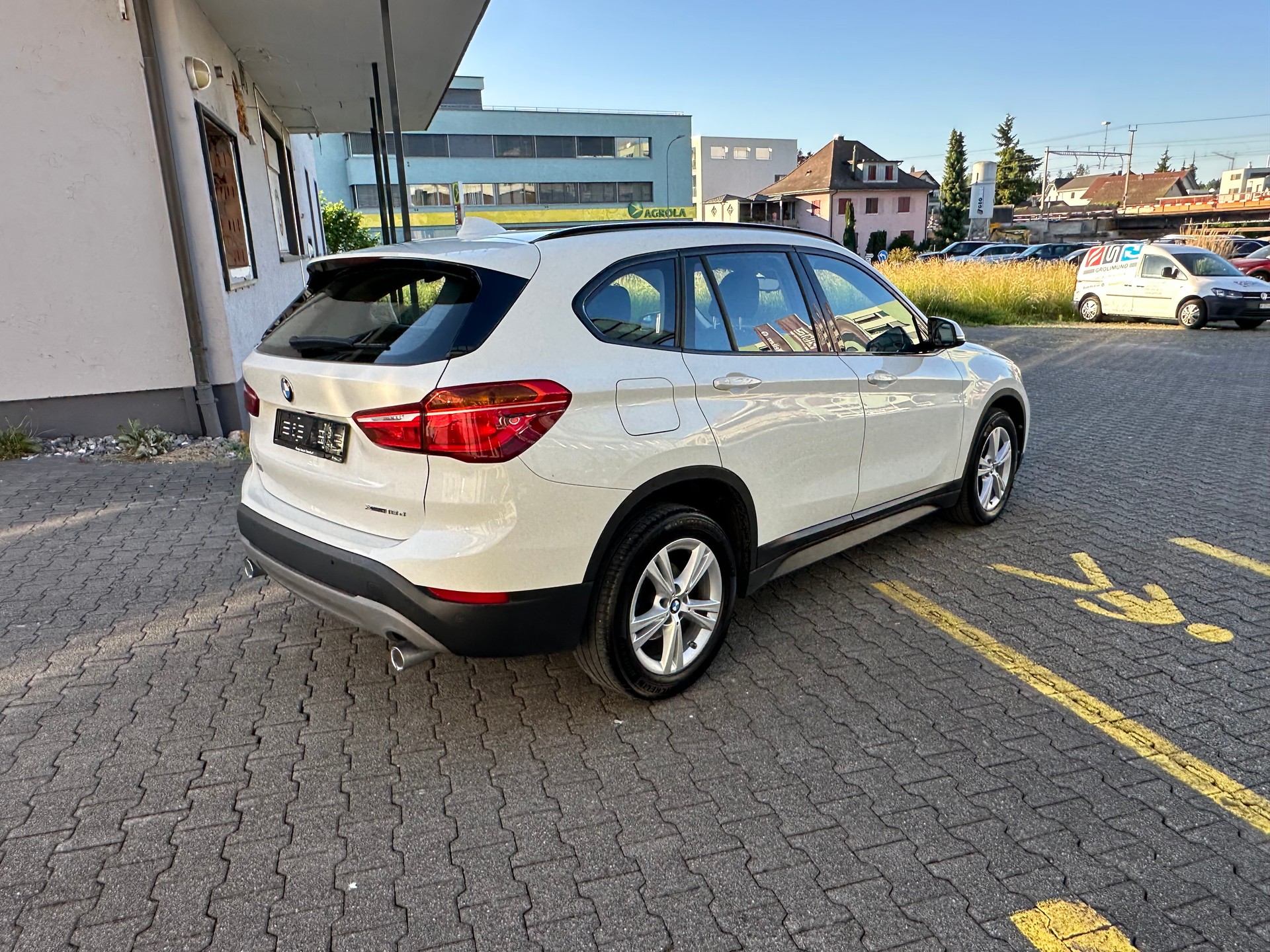 BMW X1 xDrive 18d Steptronic-image-4
