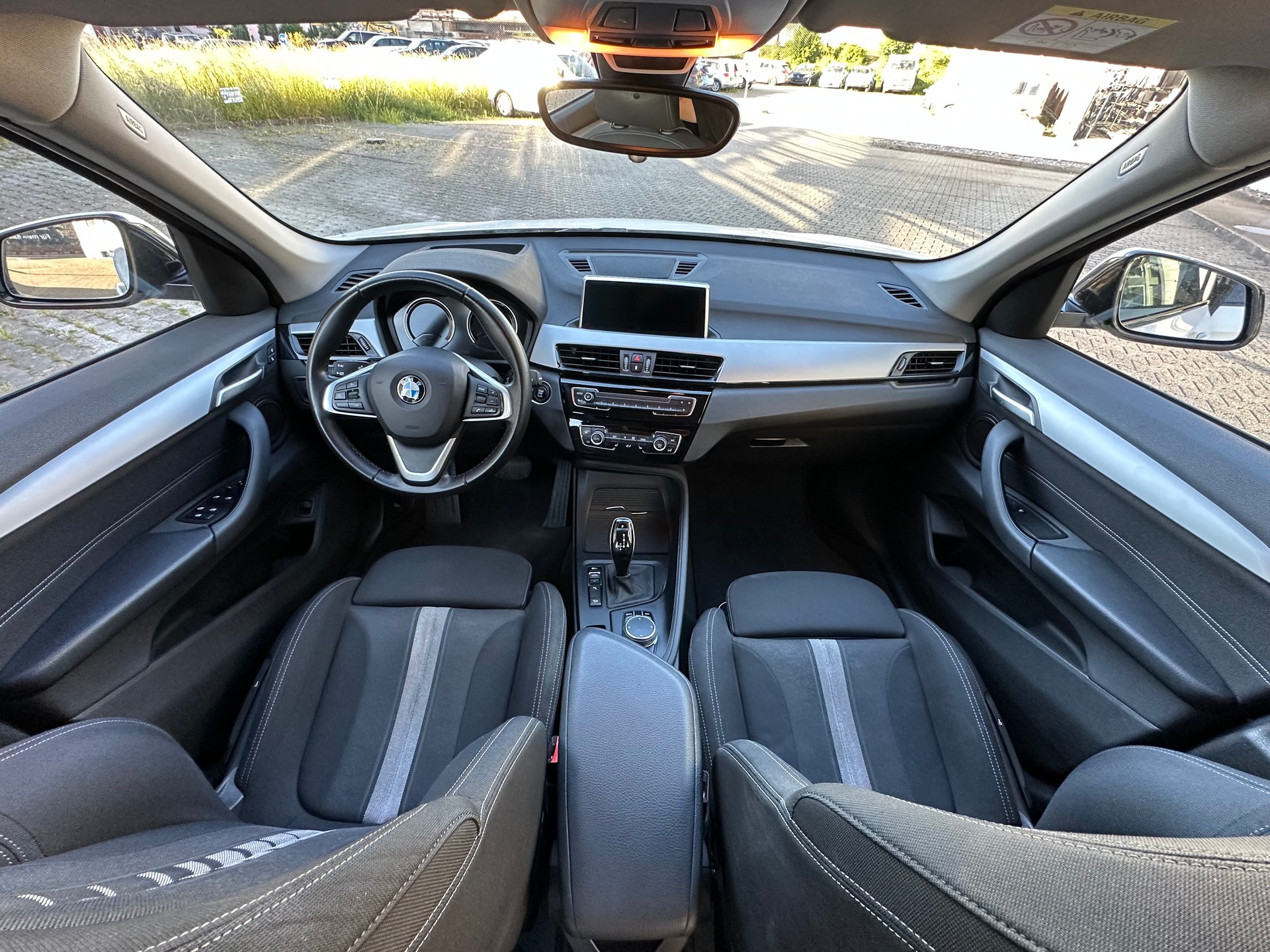 BMW X1 xDrive 18d Steptronic-image-8