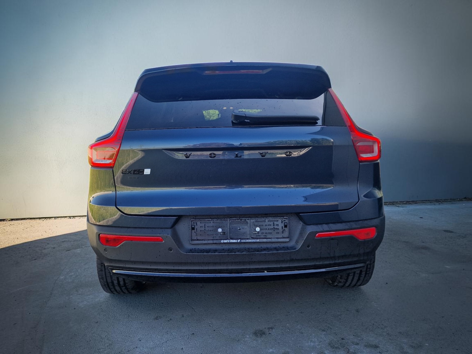 VOLVO EX40 82kWh Twin Motor Performance AWD Xcentric Ultra Black Edition 60Mt Gara-image-6