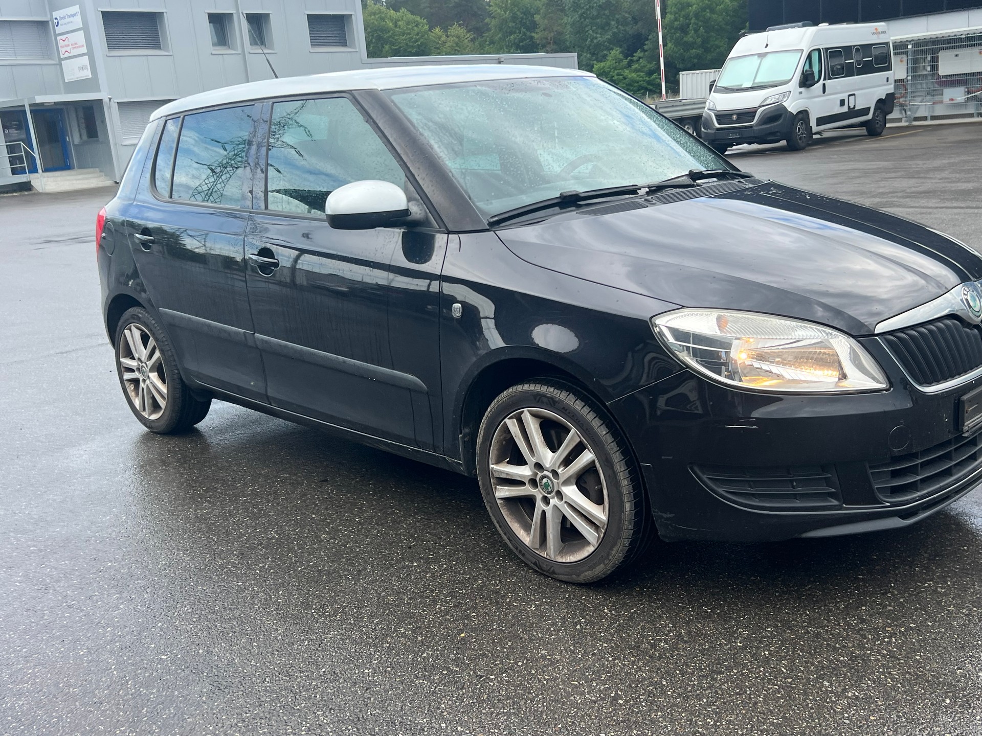 SKODA Fabia 1.2 TSI Elegance-image-1