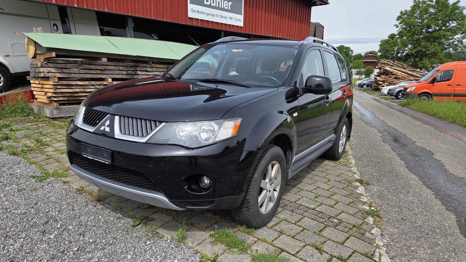 MITSUBISHI Outlander 2.4 Invite 4WD