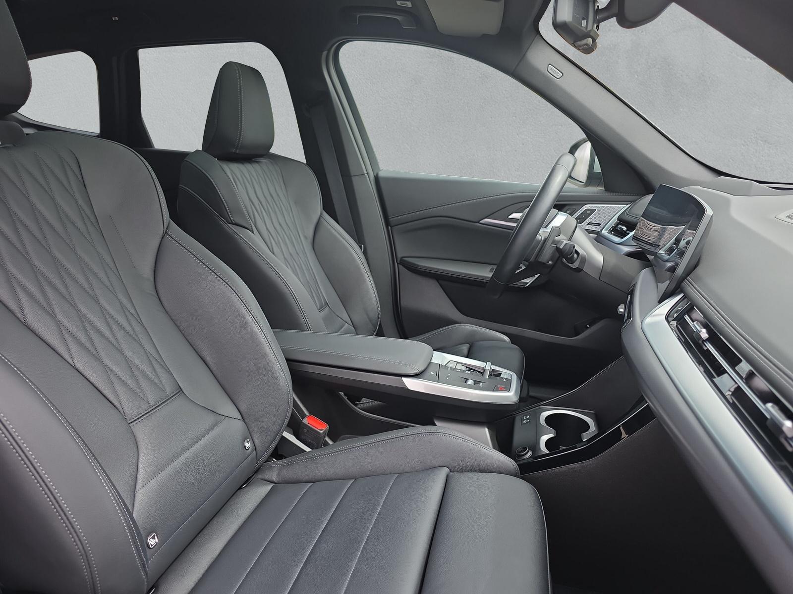 BMW X1 30e M Sport xDrive U11 (CH) AHK 1.8T-image-12