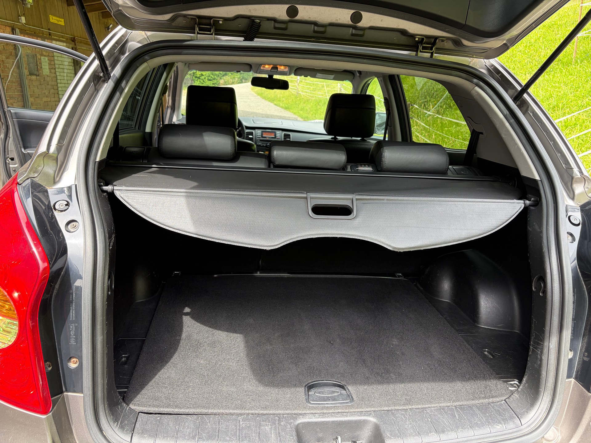 KGM-SsangYong 2.0 XDi Sapphire 4WD-image-10