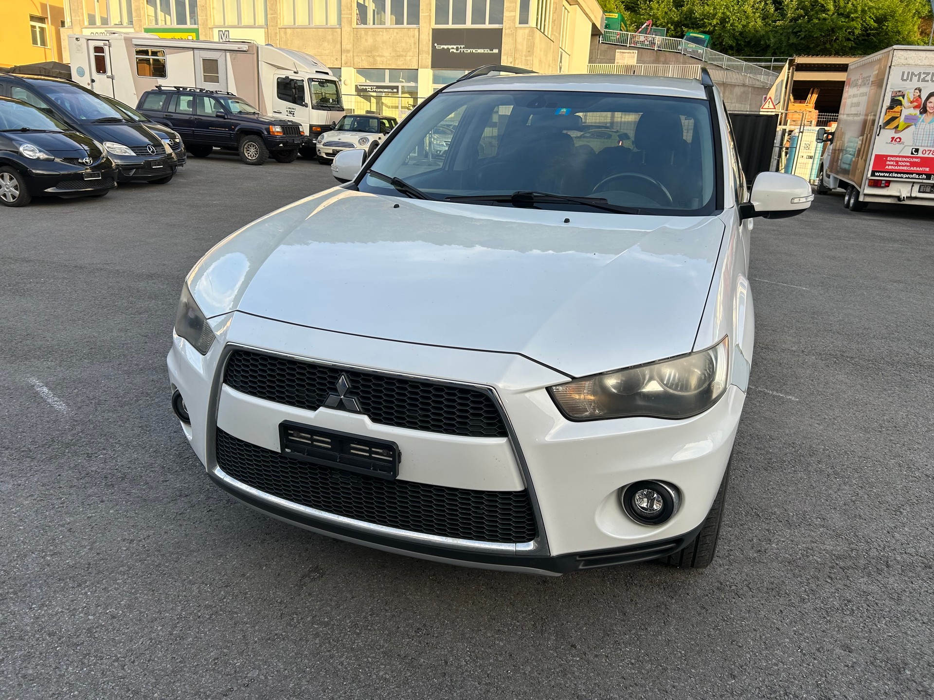 MITSUBISHI Outlander 2.2 DID Invite 4WD TC-SST