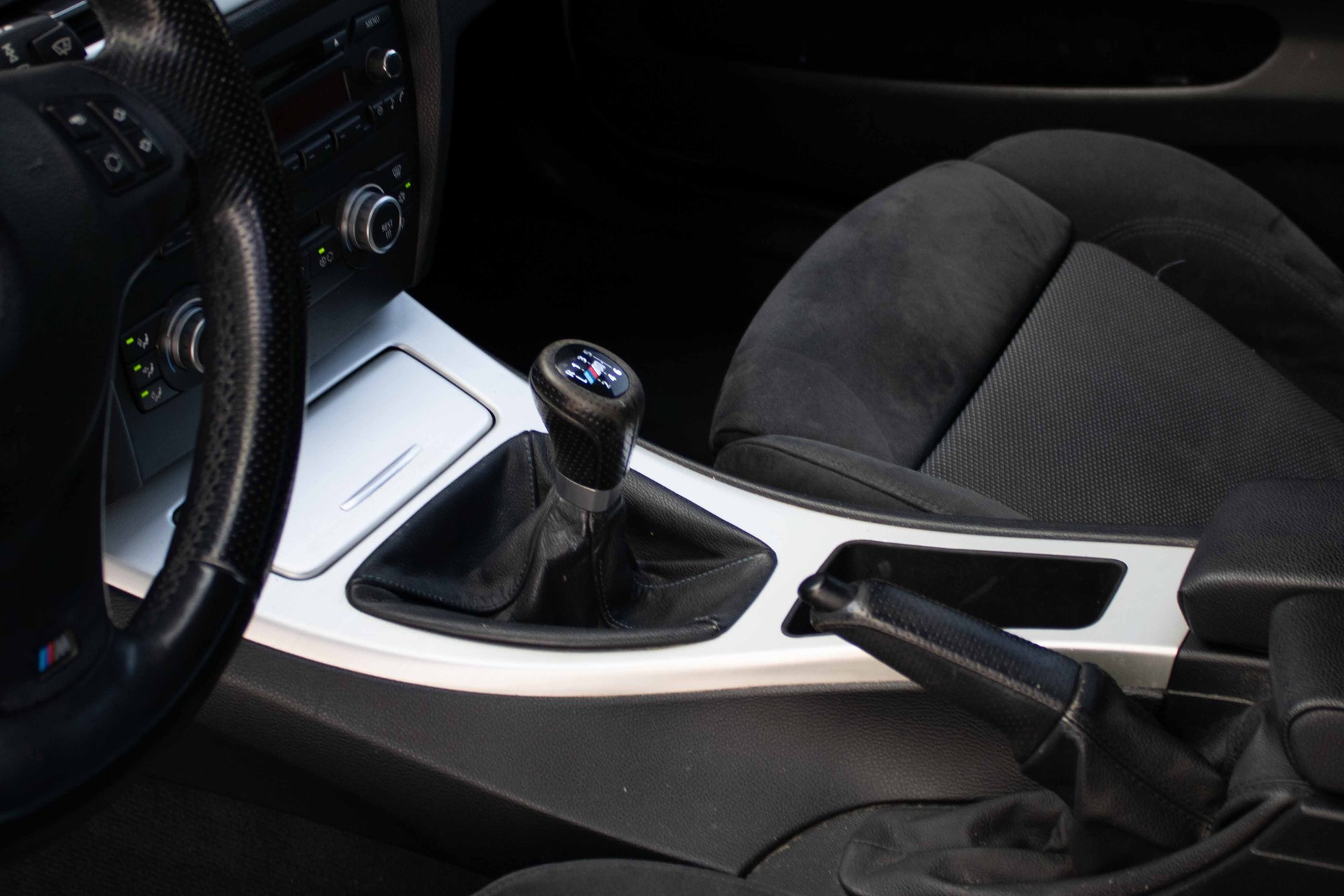 BMW 325i M Paket Touring-image-8