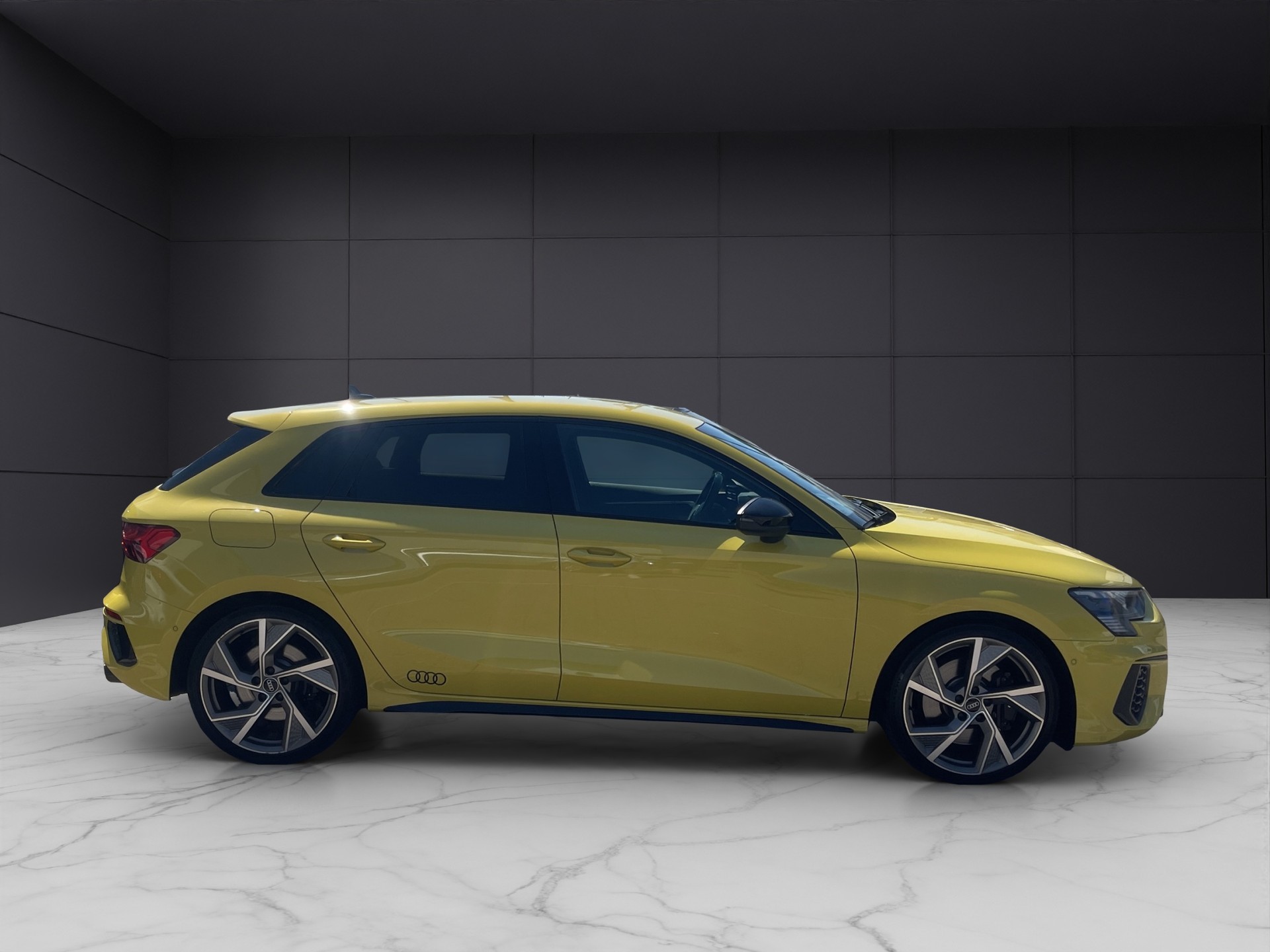 AUDI S3 Sportback 2.0 TFSI quattro S-tronic-image-6
