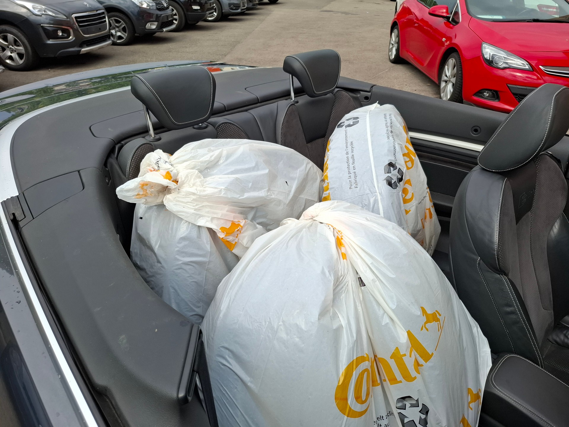 AUDI A3 Cabriolet 1.4 TFSI Ambition S-tronic-image-8
