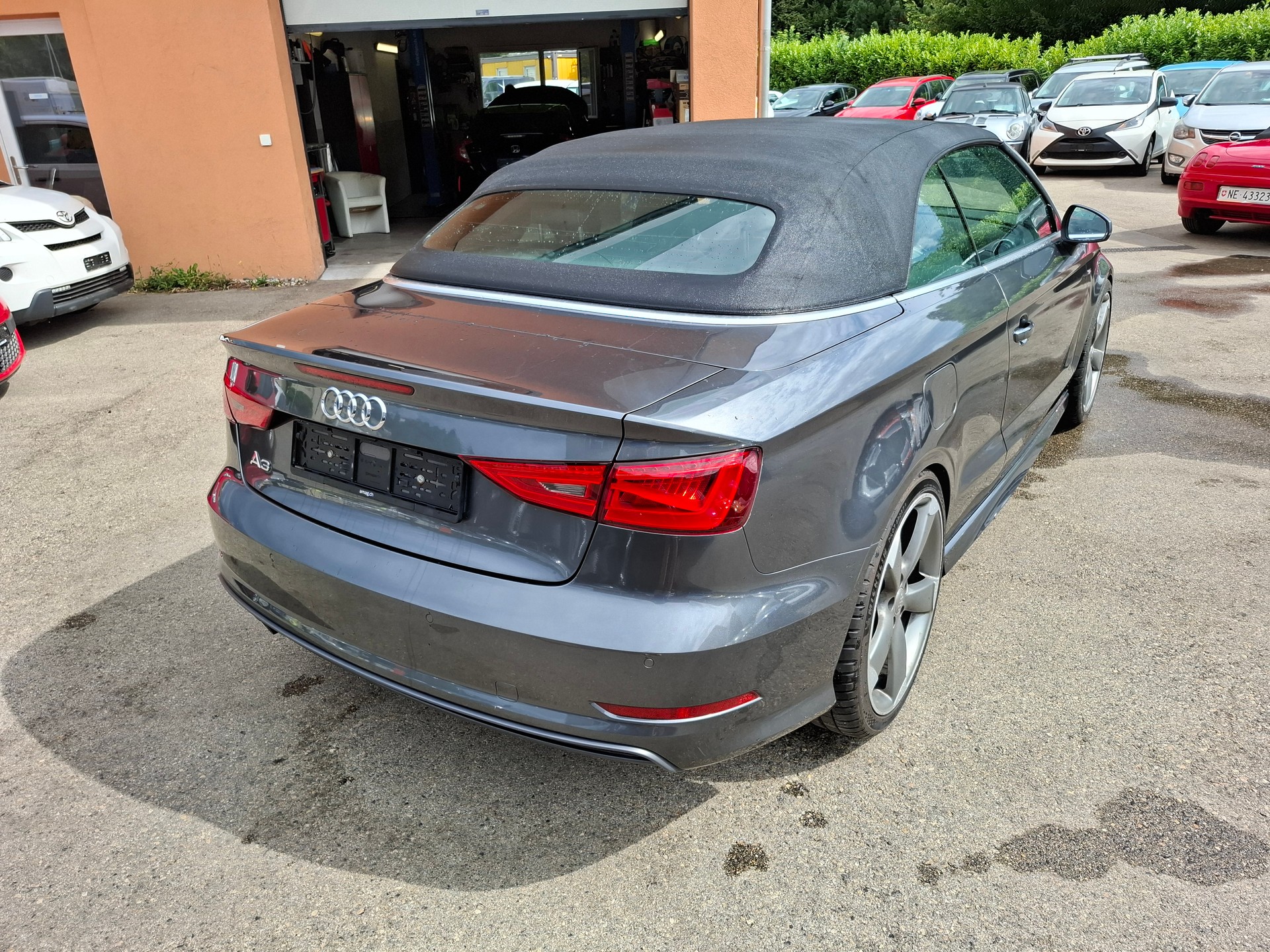 AUDI A3 Cabriolet 1.4 TFSI Ambition S-tronic-image-13