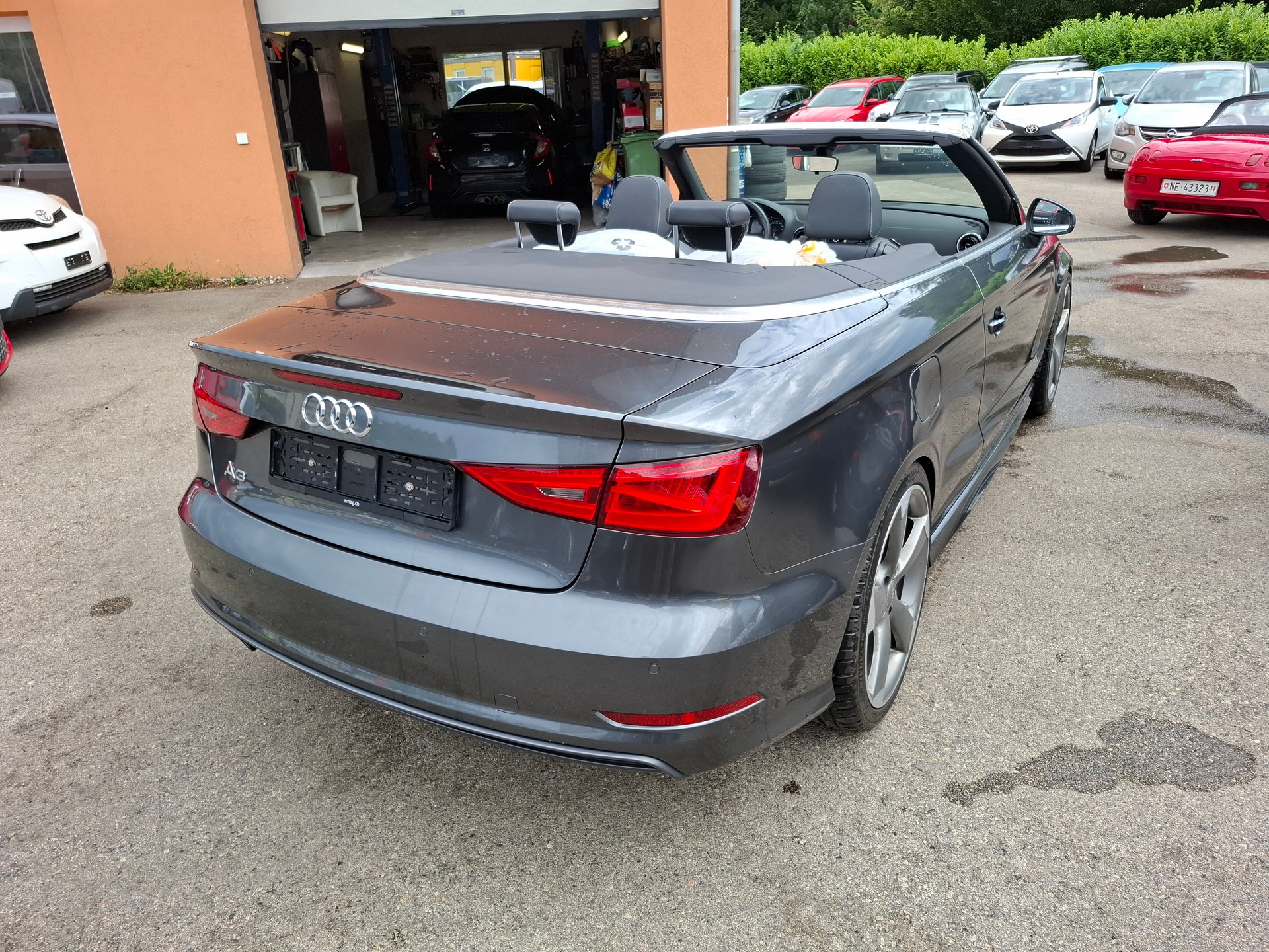 AUDI A3 Cabriolet 1.4 TFSI Ambition S-tronic-image-1