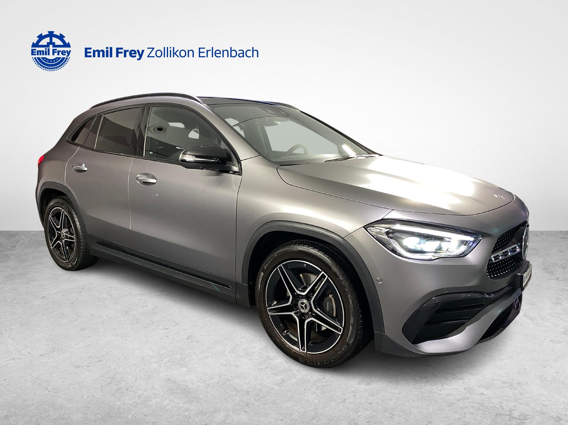 MERCEDES-BENZ GLA 200 AMG Line 4matic-image-8