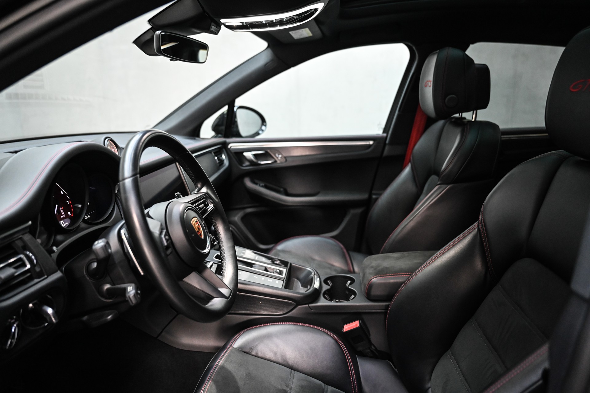 PORSCHE Macan 2.9 V6 GTS-image-19