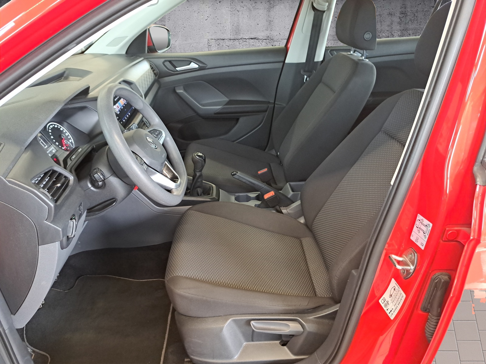 VW T-Cross 1.0 TSI-image-9