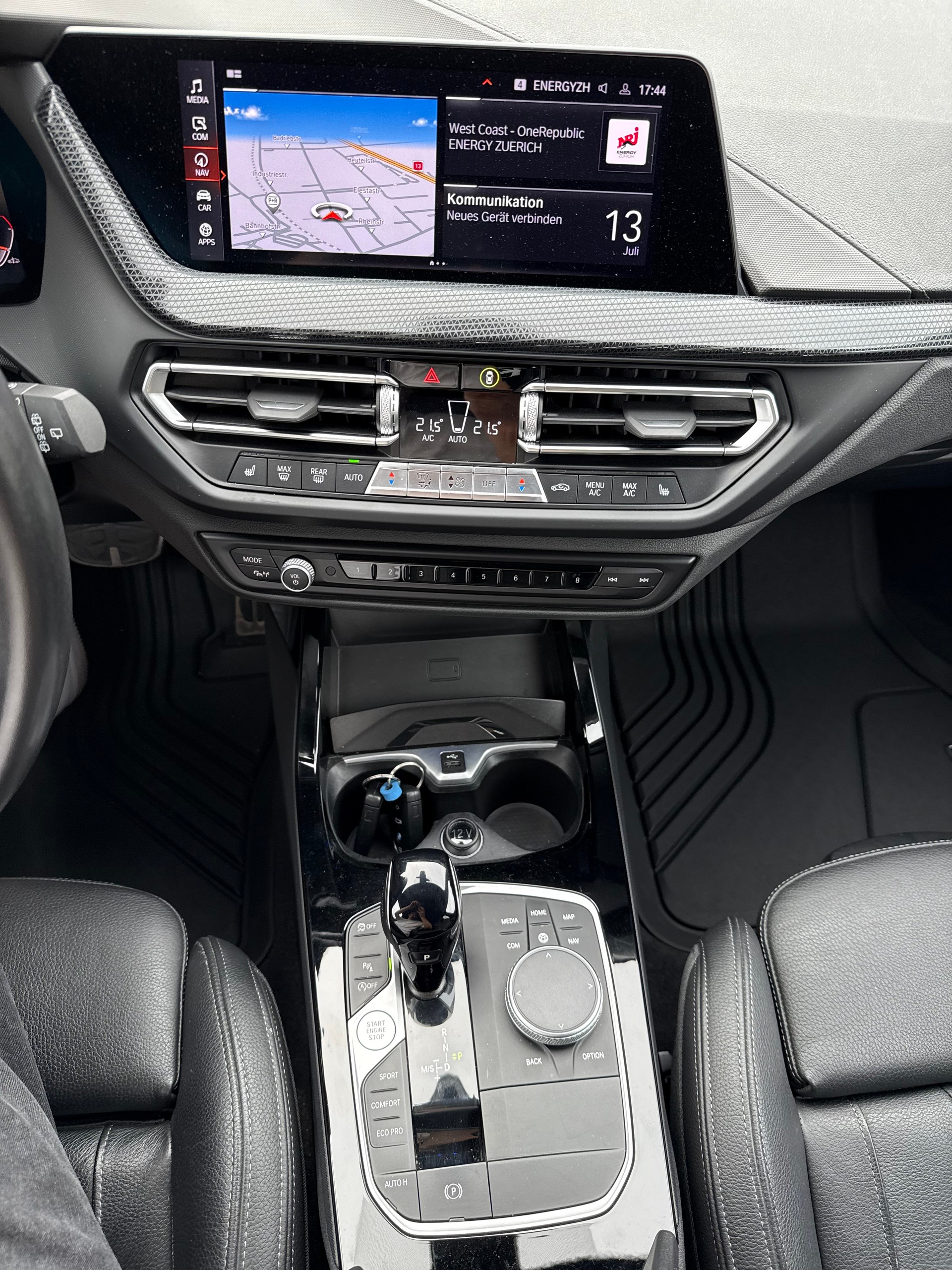 BMW M135i xDrive-image-18