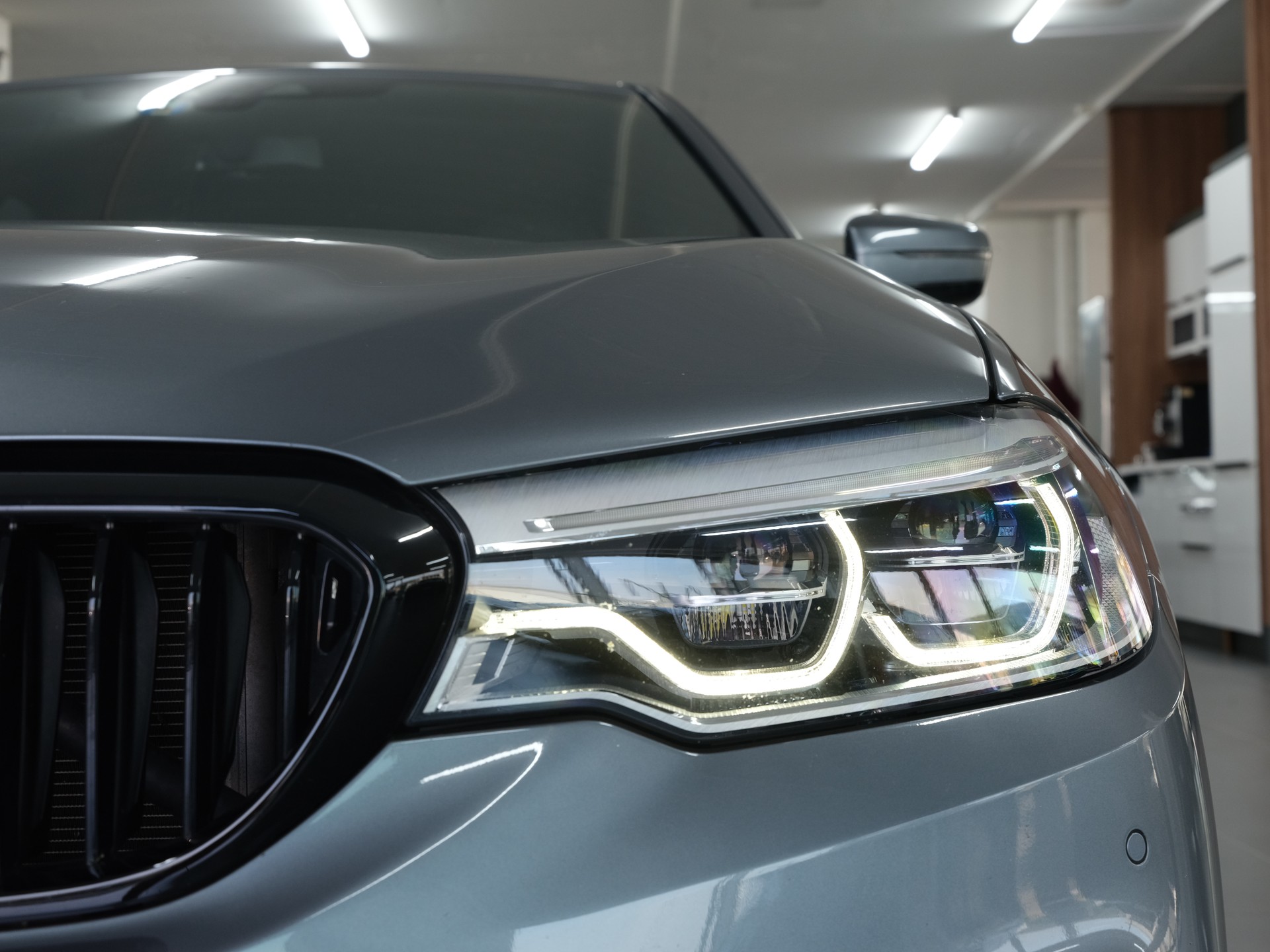 BMW 540i xDrive Sport Line Steptronic *360 Kamera* *Panorama* *X-Drive*-image-11