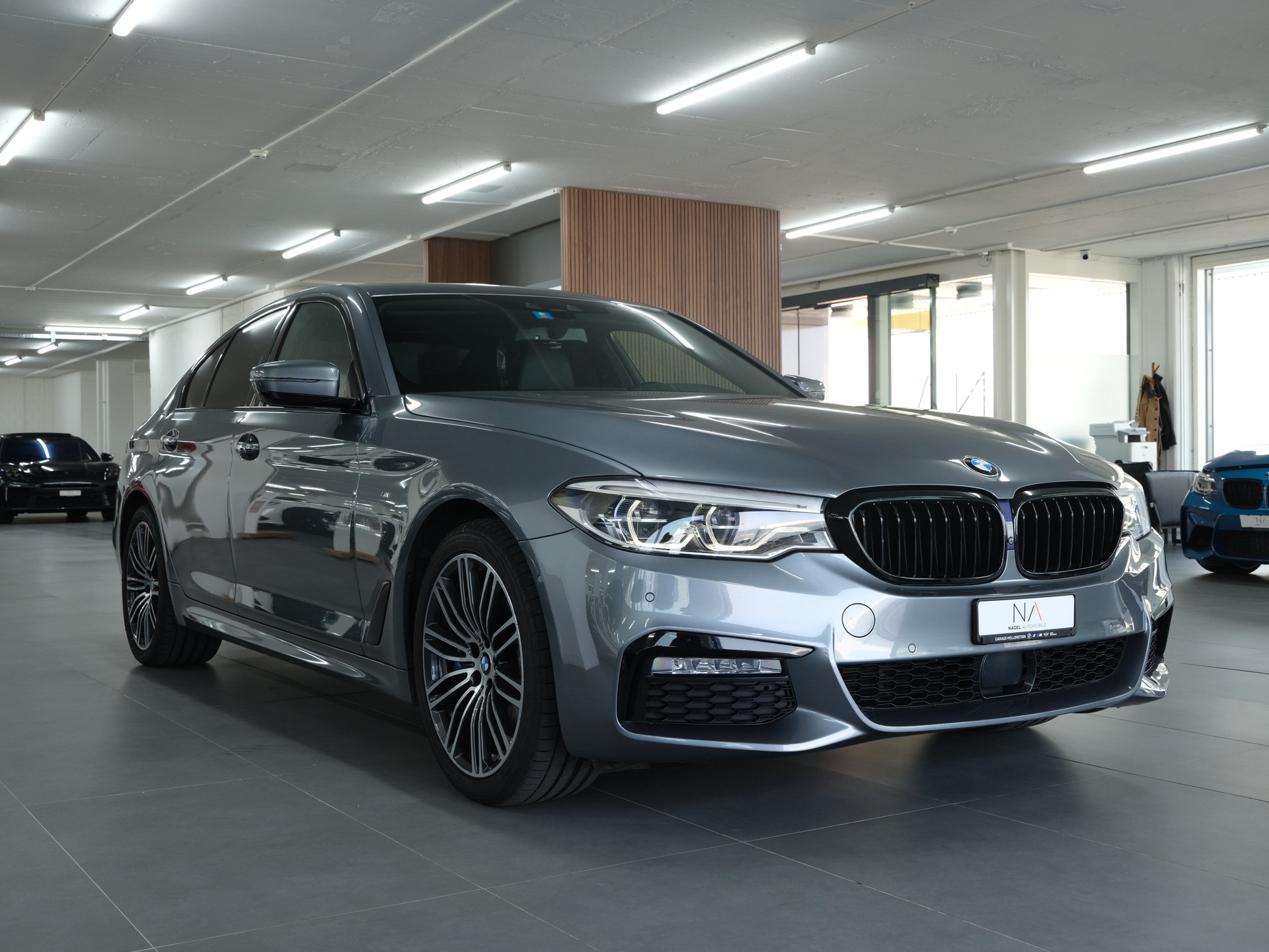 BMW 540i xDrive Sport Line Steptronic *360 Kamera* *Panorama* *X-Drive*-showroom-element-1