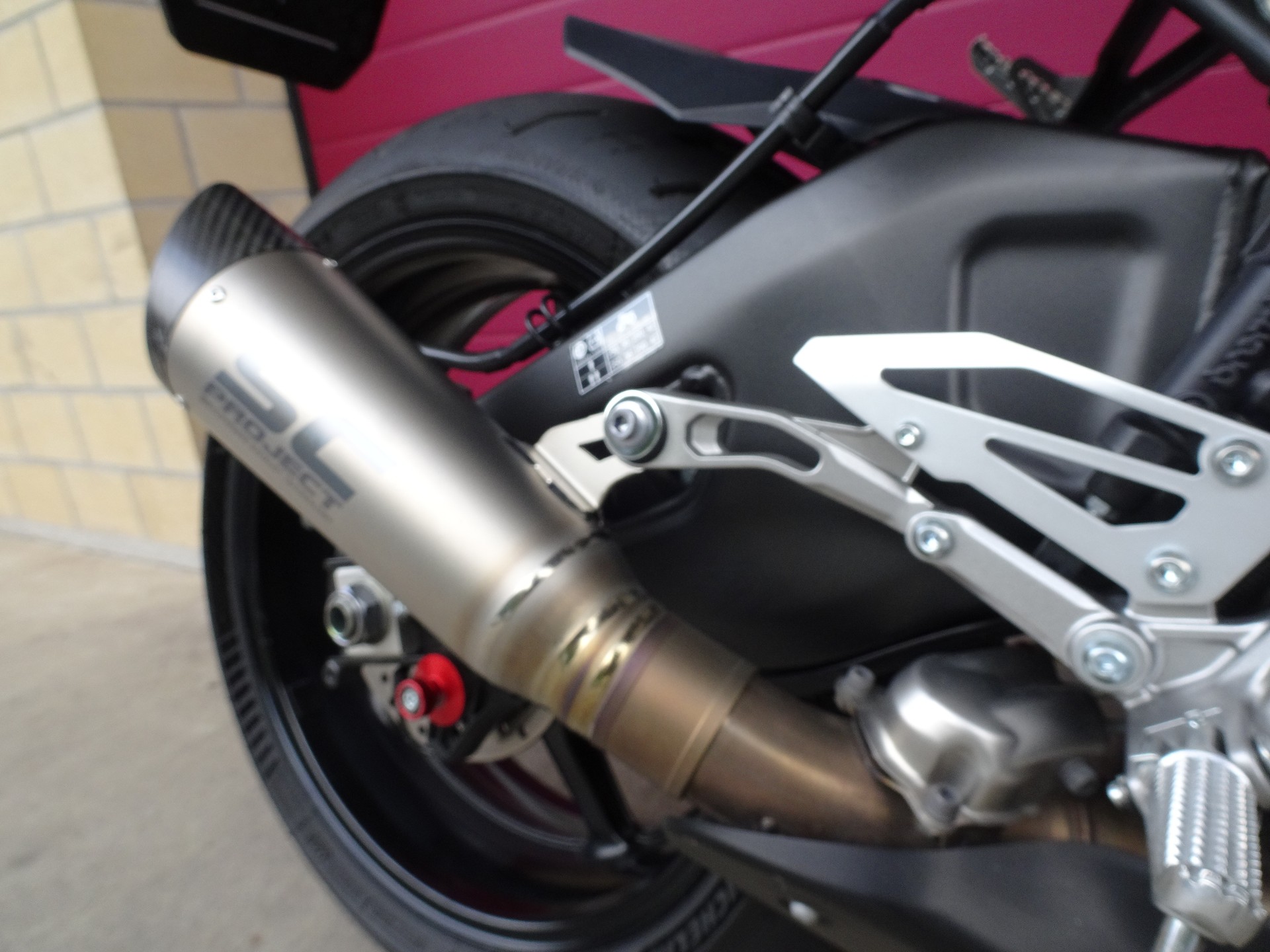 YAMAHA MT-10 ABS-image-13