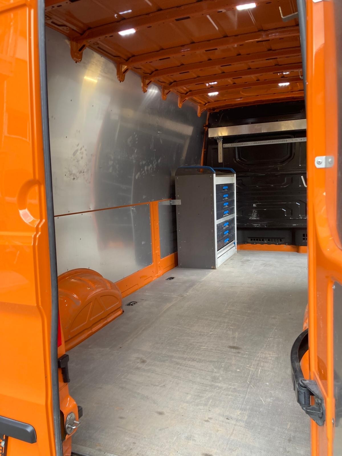 VW Crafter 35 2.0 TDI Entry L4-showroom-element-3