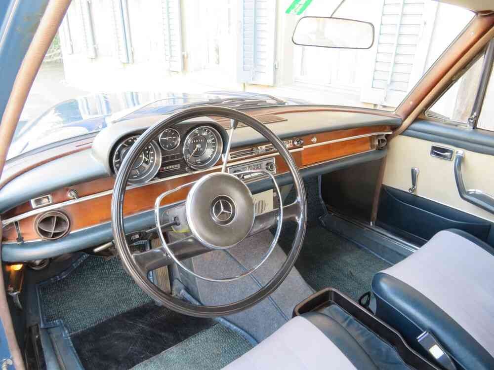 MERCEDES-BENZ 250 SE-image-10