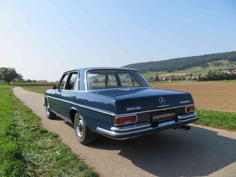 MERCEDES-BENZ 250 SE-image-1