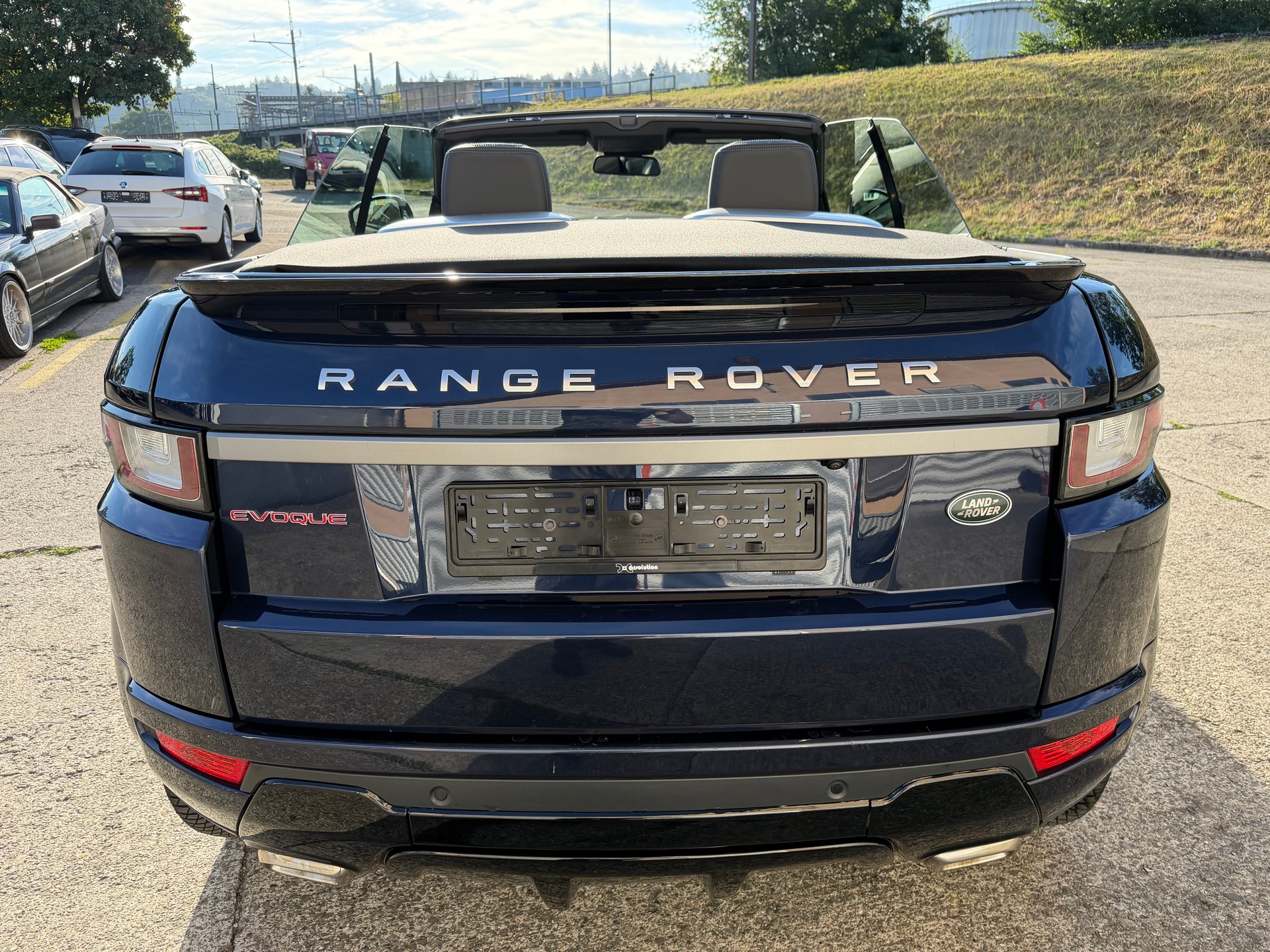 LAND ROVER Range Rover Evoque Conver. 2.0 TD4 HSE Dynamic AT9-showroom-element-3