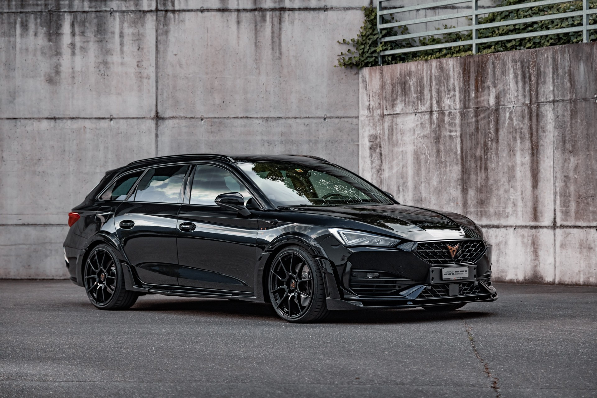 CUPRA JE LEON ST Widebody RS 310PS 4Drive DSG-image-10