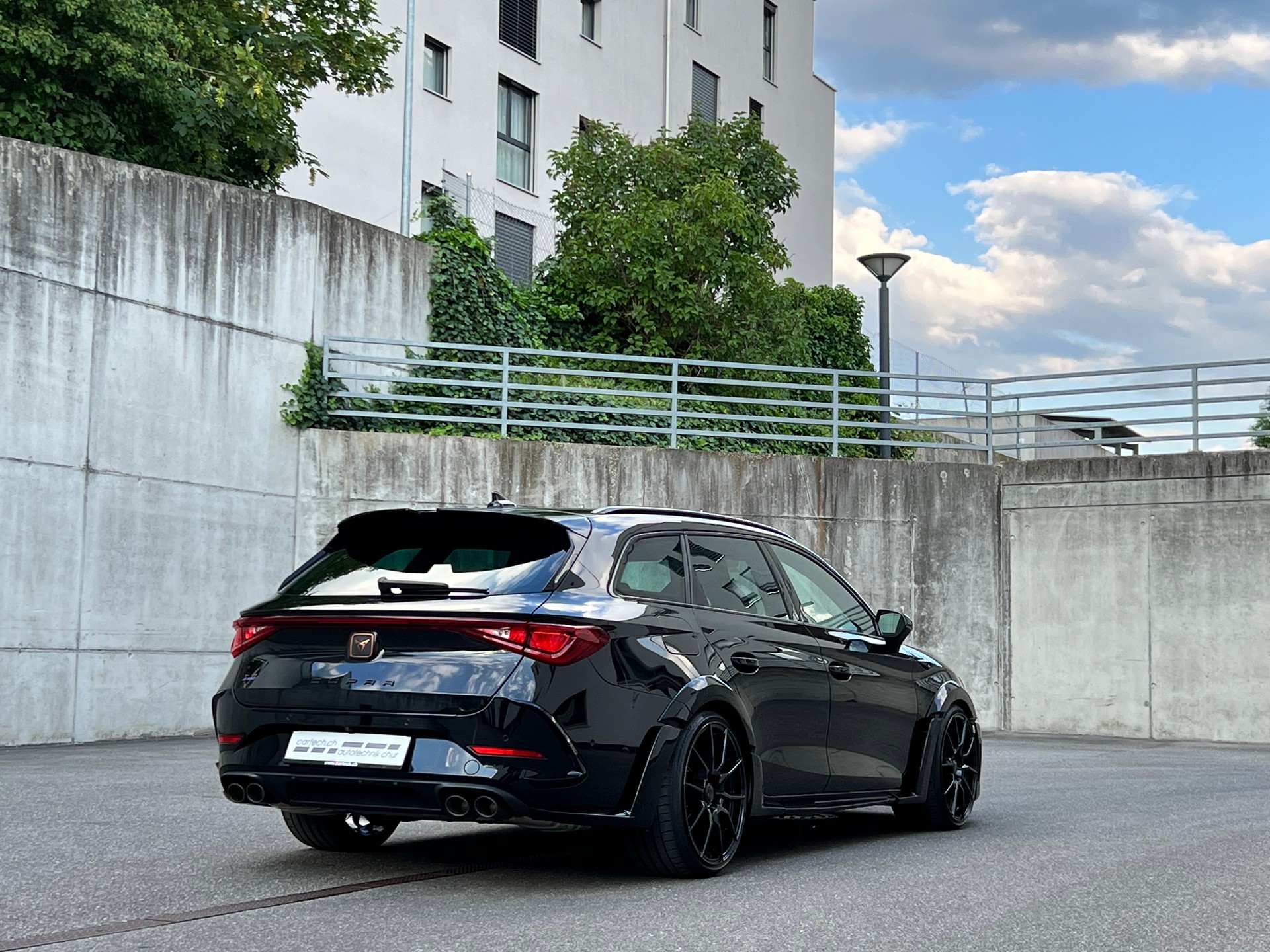CUPRA JE LEON ST Widebody RS 310PS 4Drive DSG-image-28