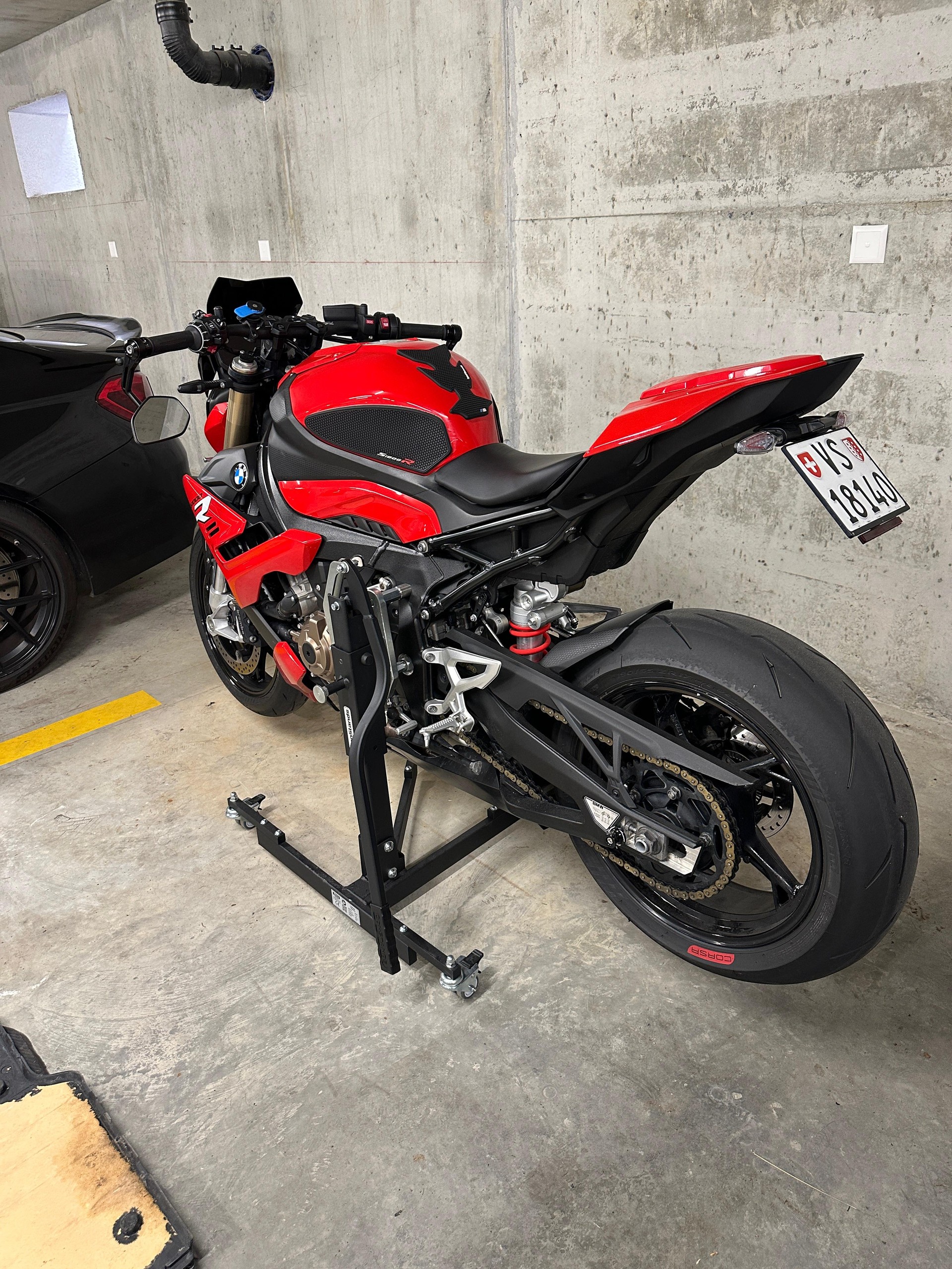 BMW S 1000 R-image-14