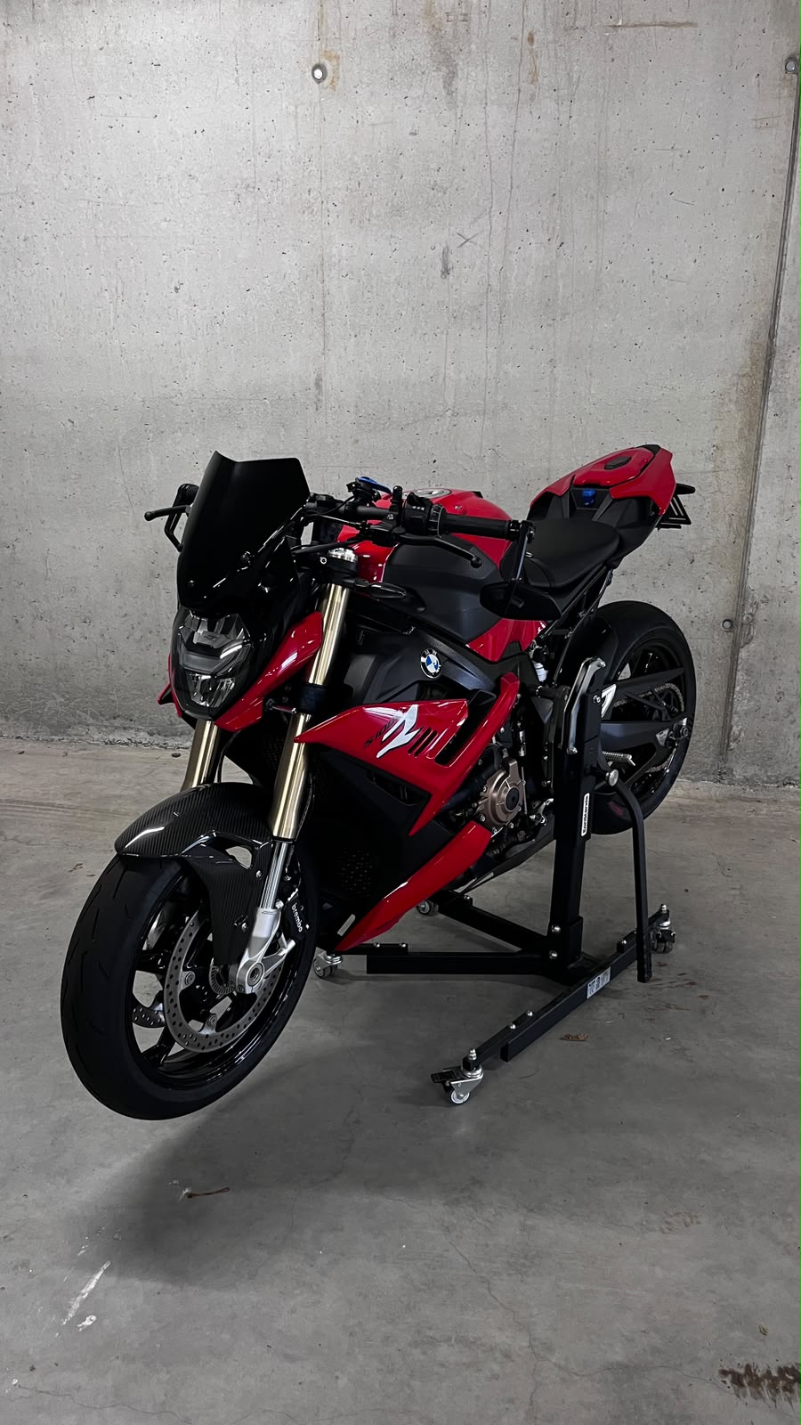 BMW S 1000 R-image-6