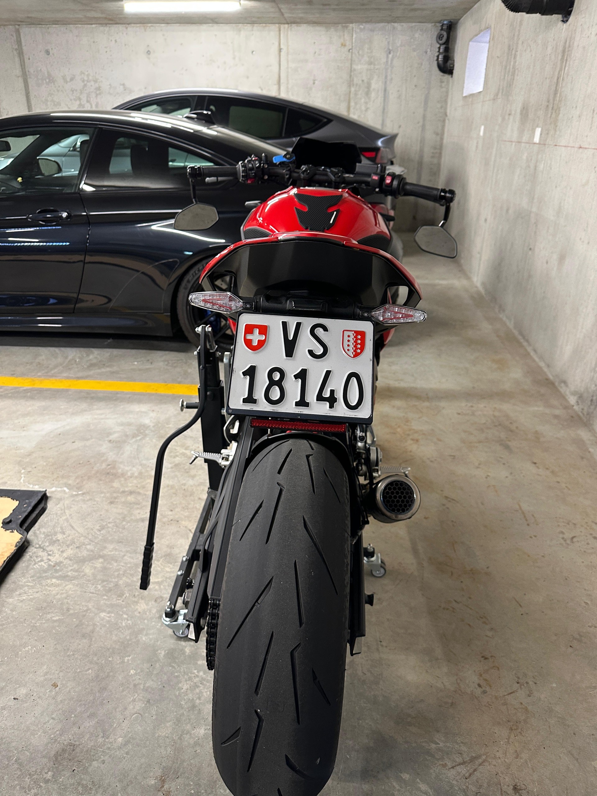 BMW S 1000 R-image-6