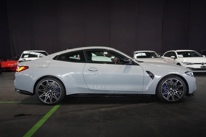 BMW M4 Coupé Competition-showroom-element-2