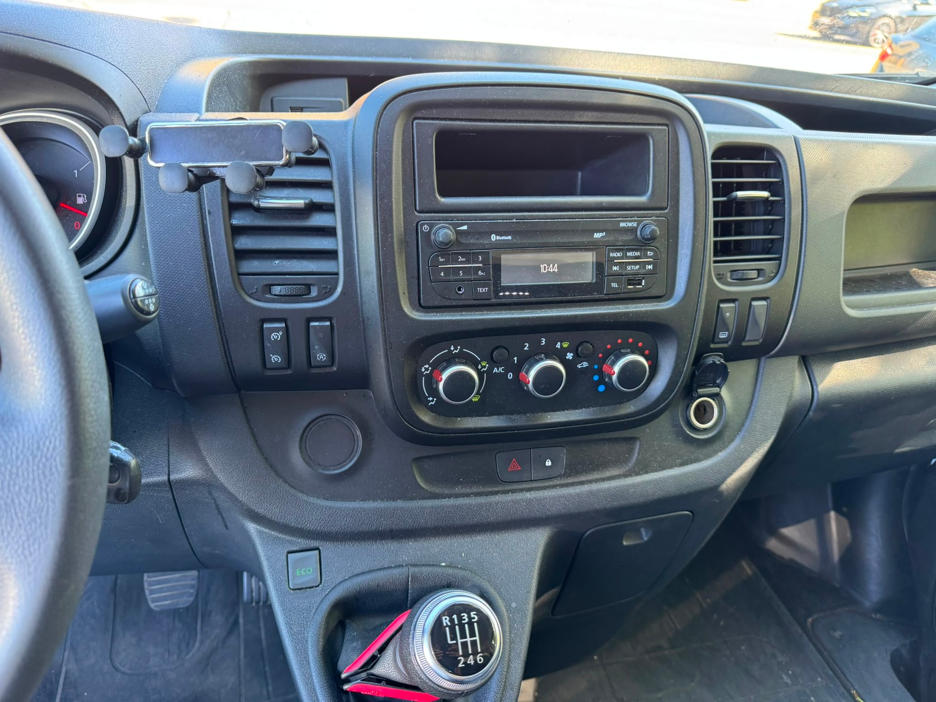 RENAULT Trafic 2.0 Energy dCi 120 3.0t Access L1H1-image-10