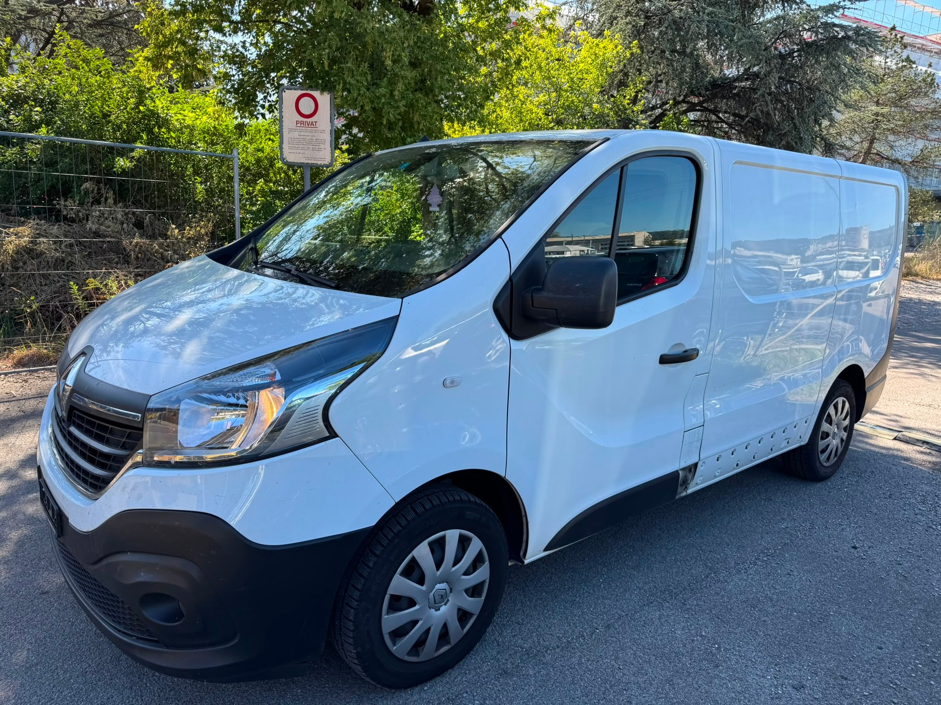 RENAULT Trafic 2.0 Energy dCi 120 3.0t Access L1H1-image-1