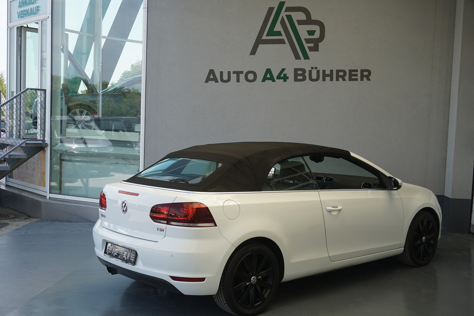 VW Golf 1.4 TSI 160PS 6-Gang Cabriolet-image-16
