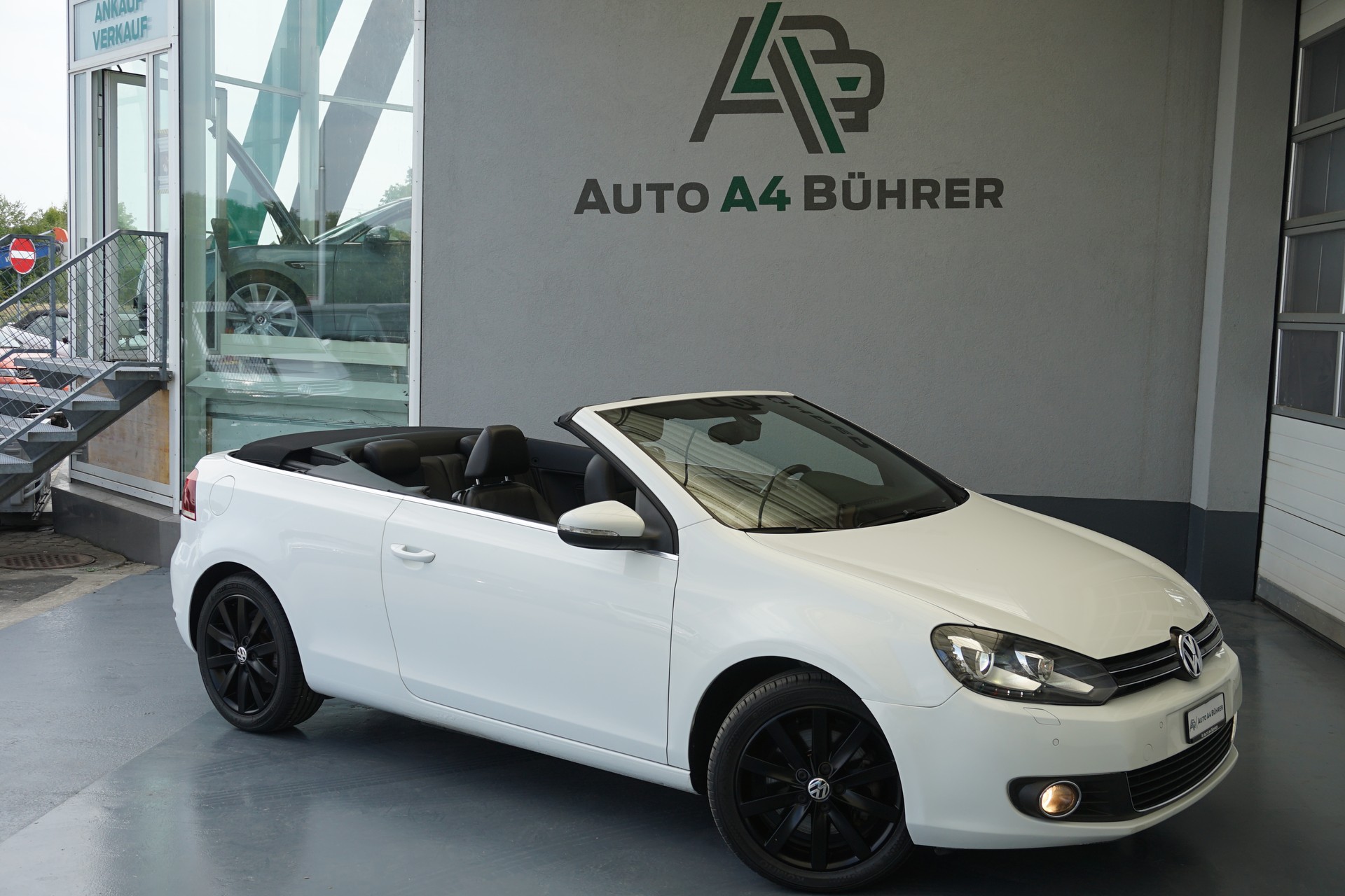 VW Golf 1.4 TSI 160PS 6-Gang Cabriolet-showroom-element-3