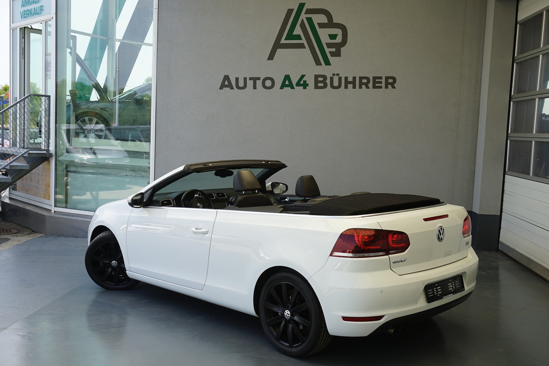 VW Golf 1.4 TSI 160PS 6-Gang Cabriolet-image-13