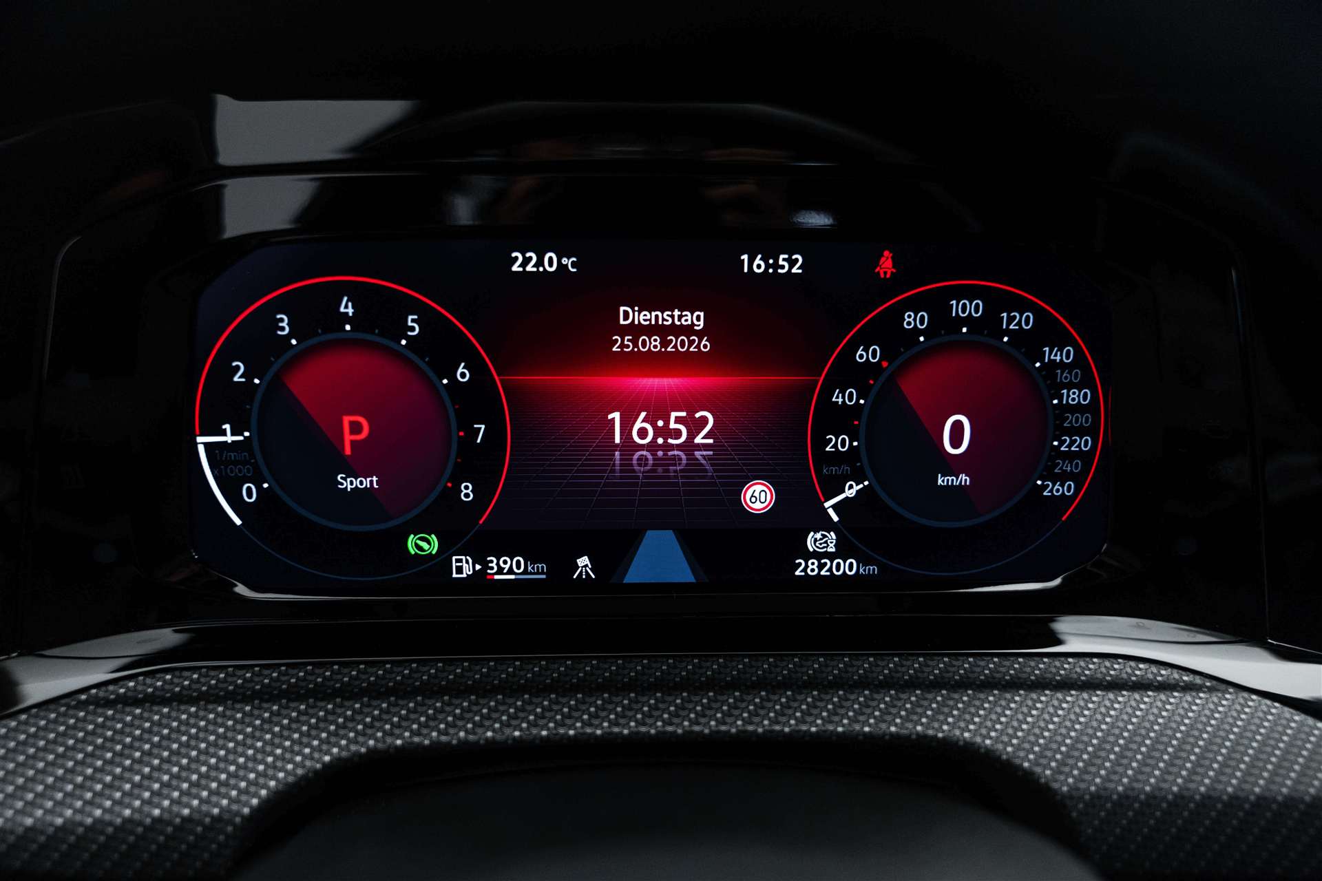 VW VW Golf 1.5 eTSI mHEV ACT R-Line DSG-image-22