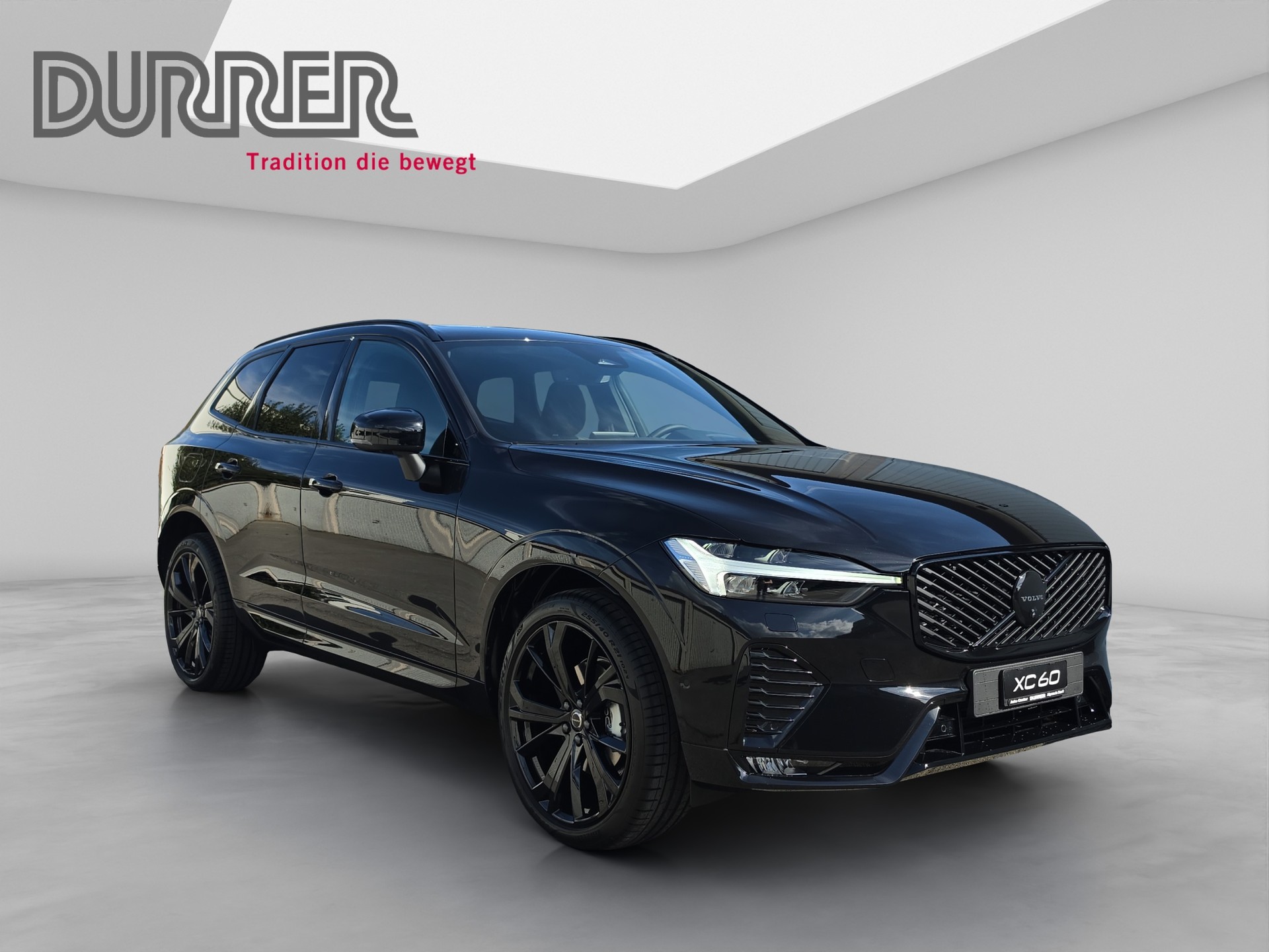 VOLVO XC60 2.0 B5 MH Black Edition AWD-image-5