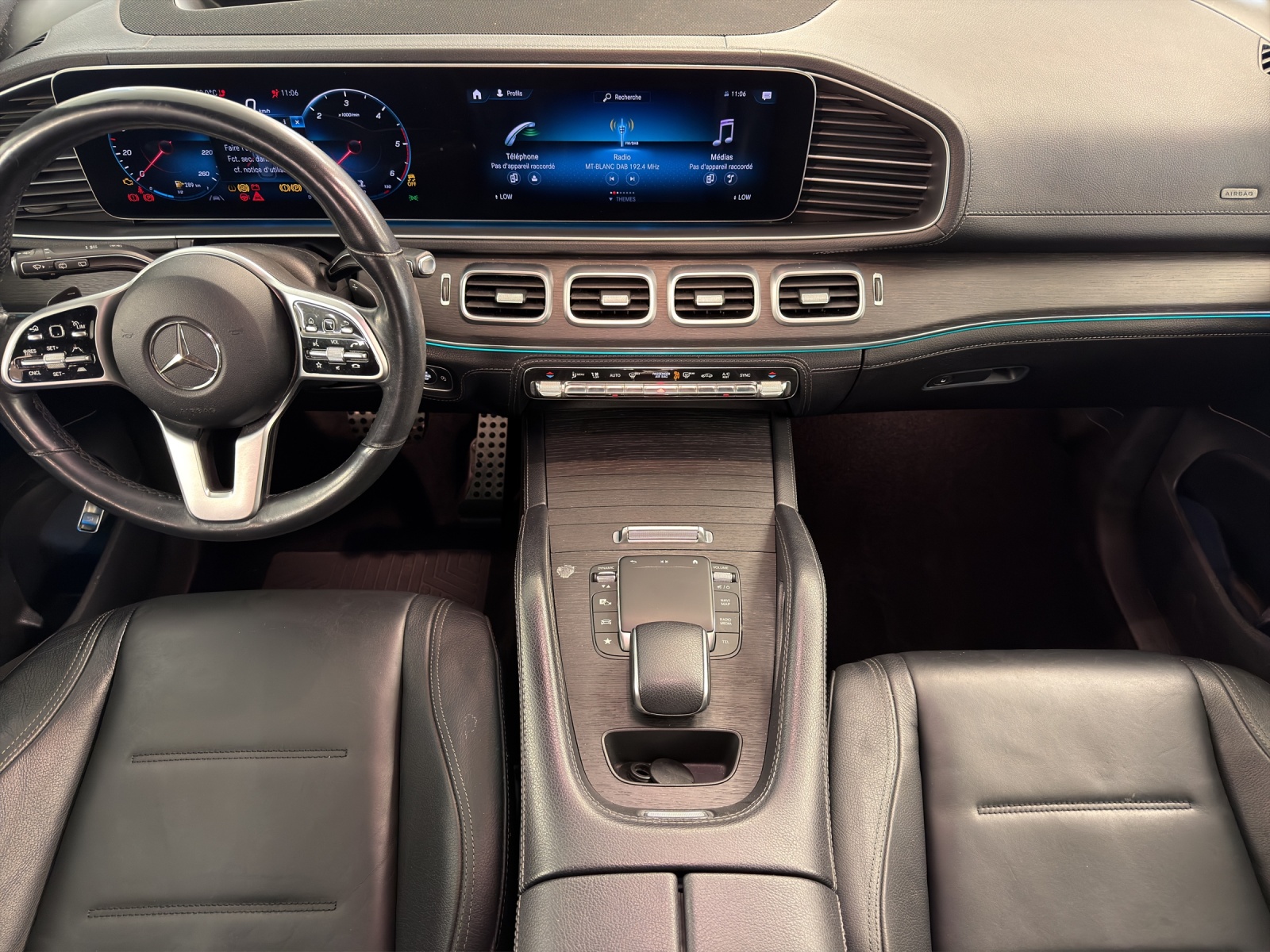 MERCEDES-BENZ GLE 300 d 4Matic-image-11