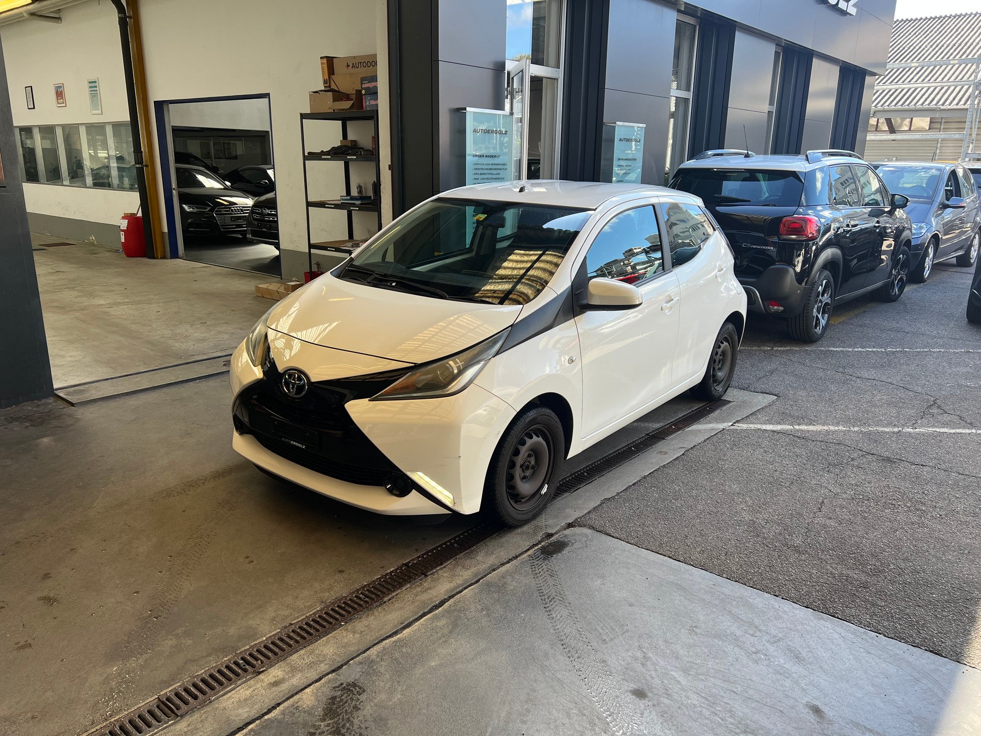 TOYOTA Aygo 1.0 VVT-i x-play MultiMode