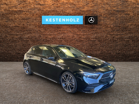 MERCEDES-BENZ A 220 4Matic 8G-DCT-showroom-element-1