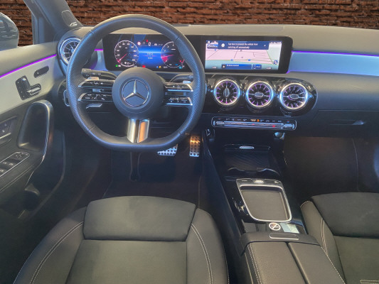 MERCEDES-BENZ A 220 4Matic 8G-DCT-image-9