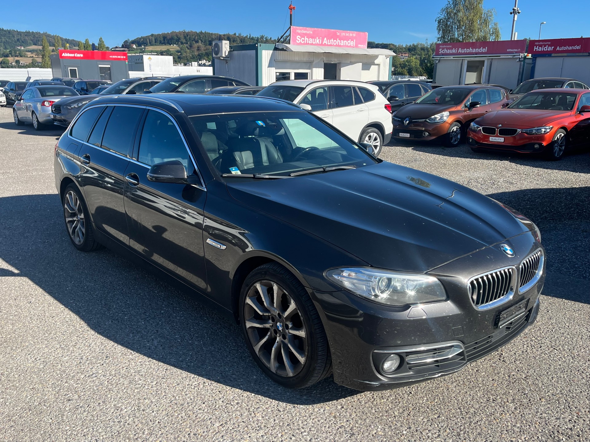 BMW 530d Touring xDrive Luxury Line Steptronic-image-6