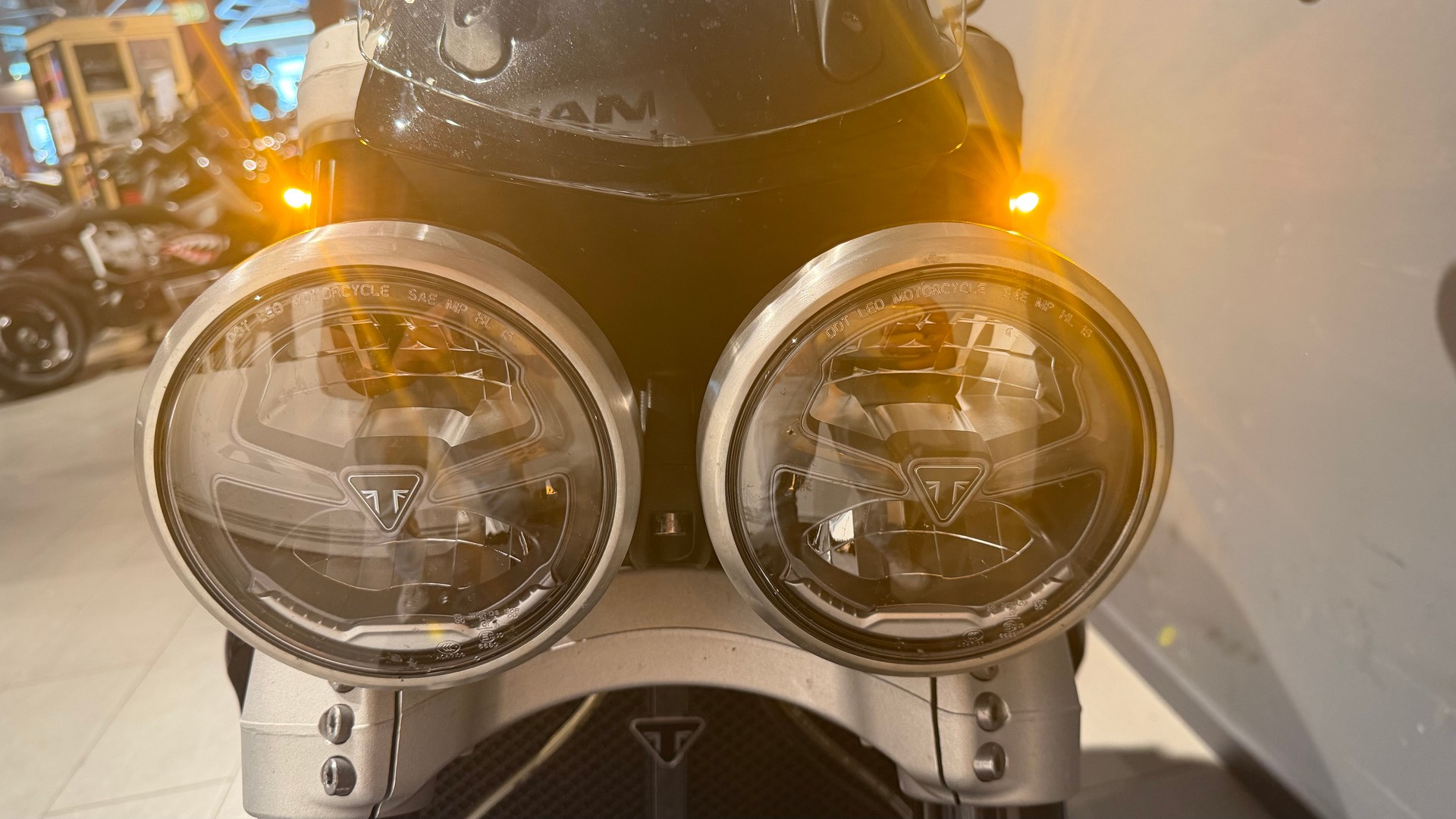TRIUMPH Rocket 3 GT-image-10