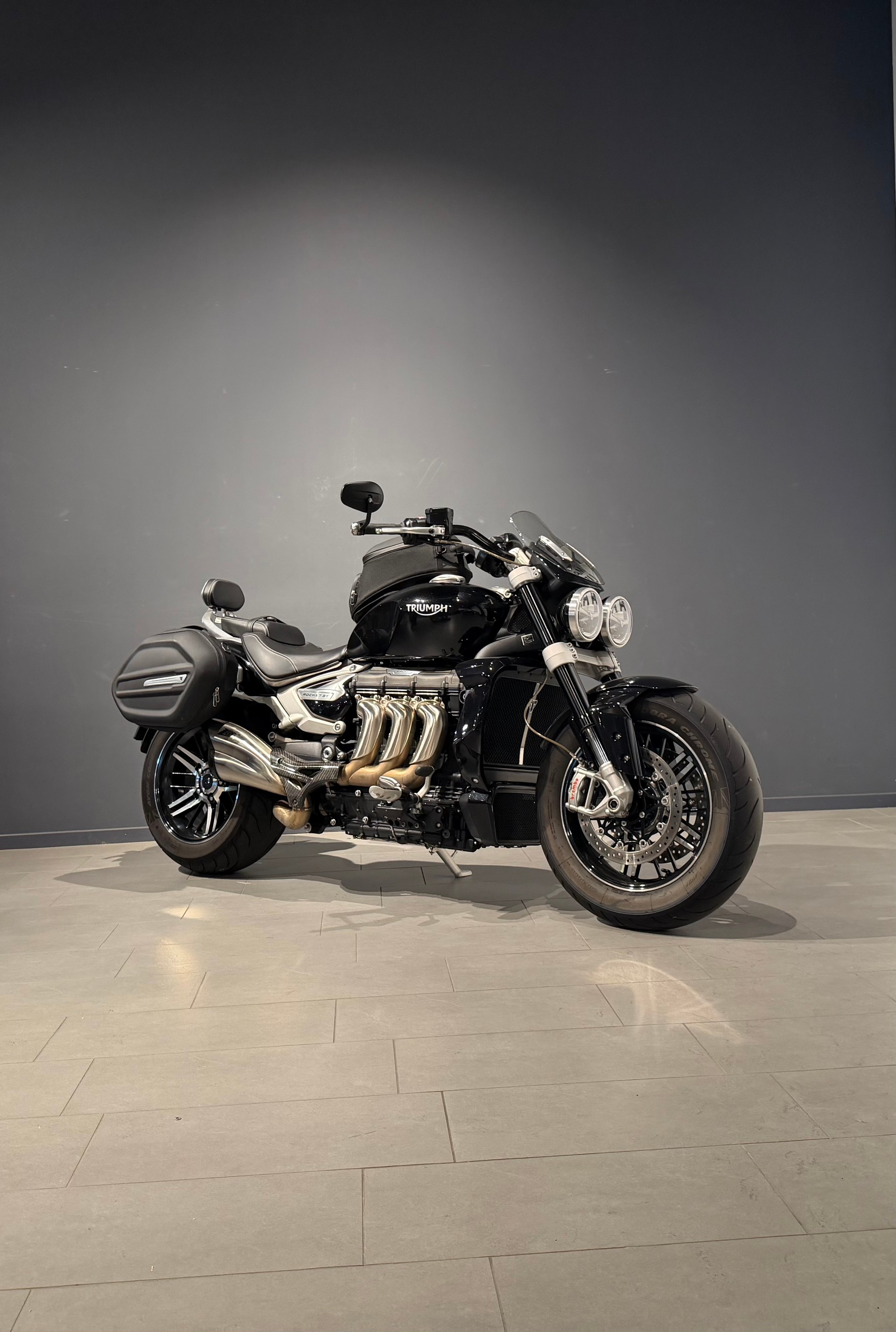 TRIUMPH Rocket 3 GT-image-1