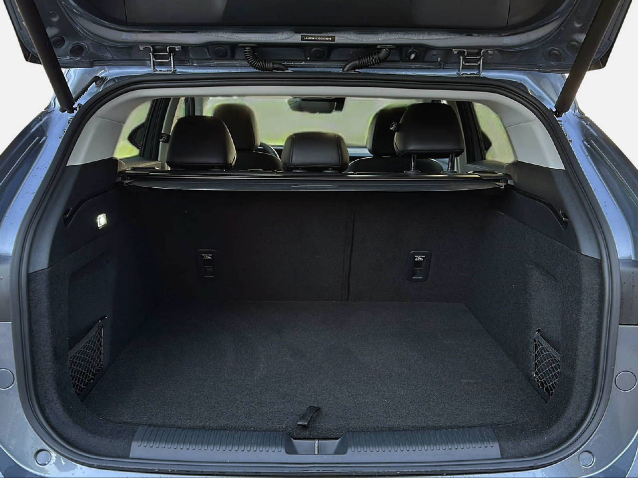 MG HS 1.5 Hybrid Luxury-image-5